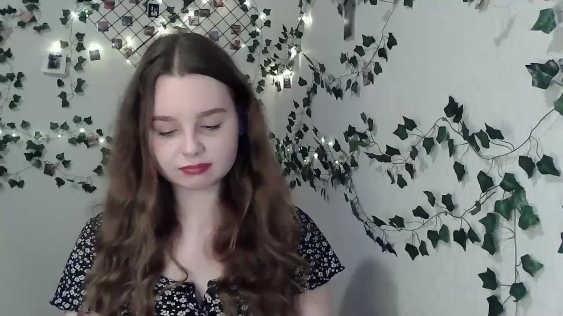 Gallery image thumbnail from New_Lina's myfreecams stream on, 03/24/2024, 21:54 image 6 of 20