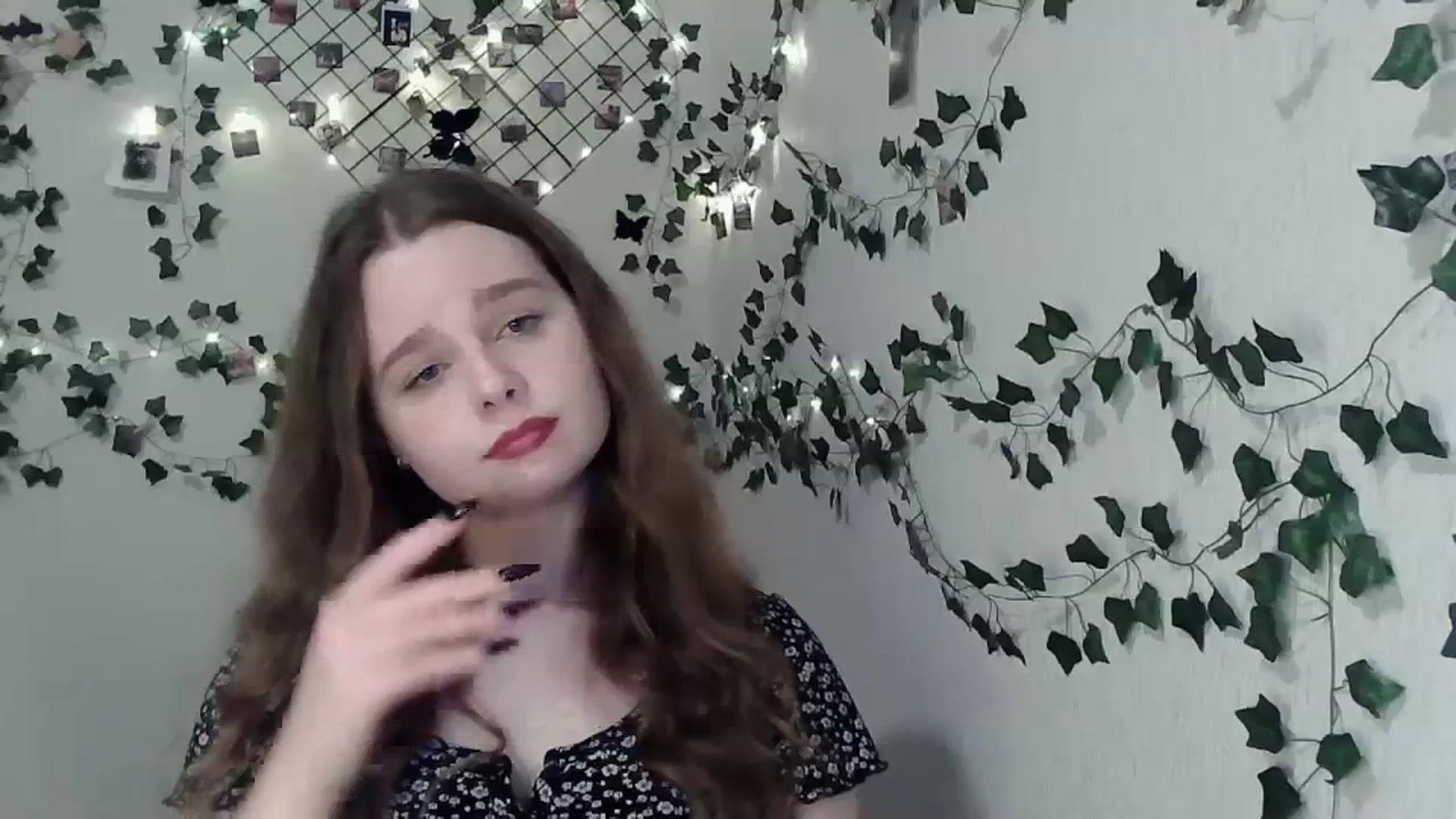 Gallery image thumbnail from New_Lina's myfreecams stream on, 03/24/2024, 21:54 image 19 of 20