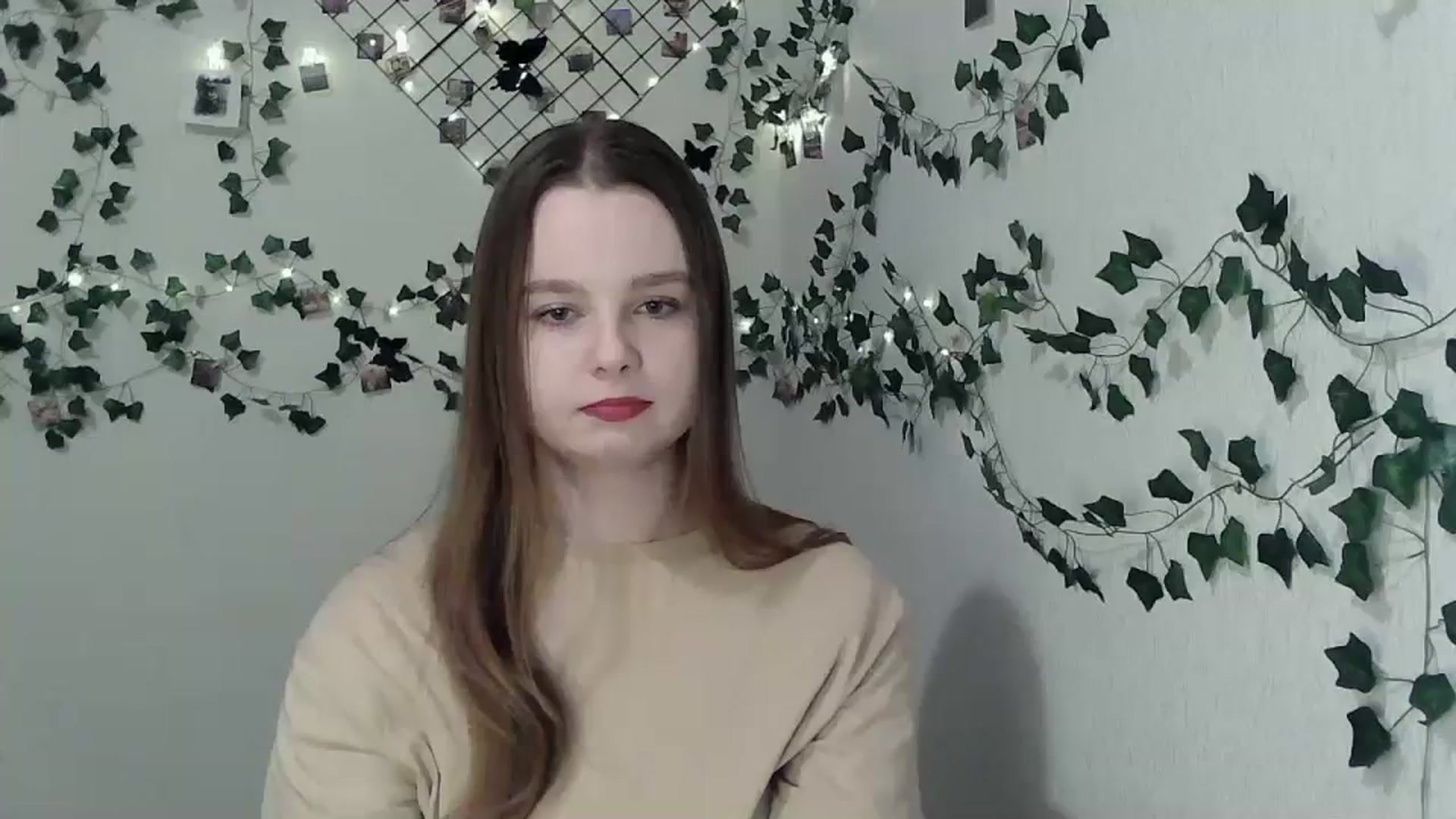 Gallery image thumbnail from New_Lina's myfreecams stream on, 04/13/2024, 18:46 image 11 of 20