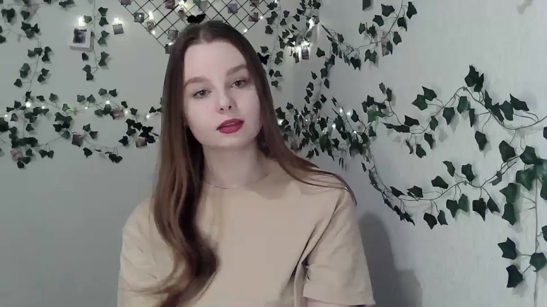Gallery image thumbnail from New_Lina's myfreecams stream on, 04/13/2024, 18:46 image 20 of 20