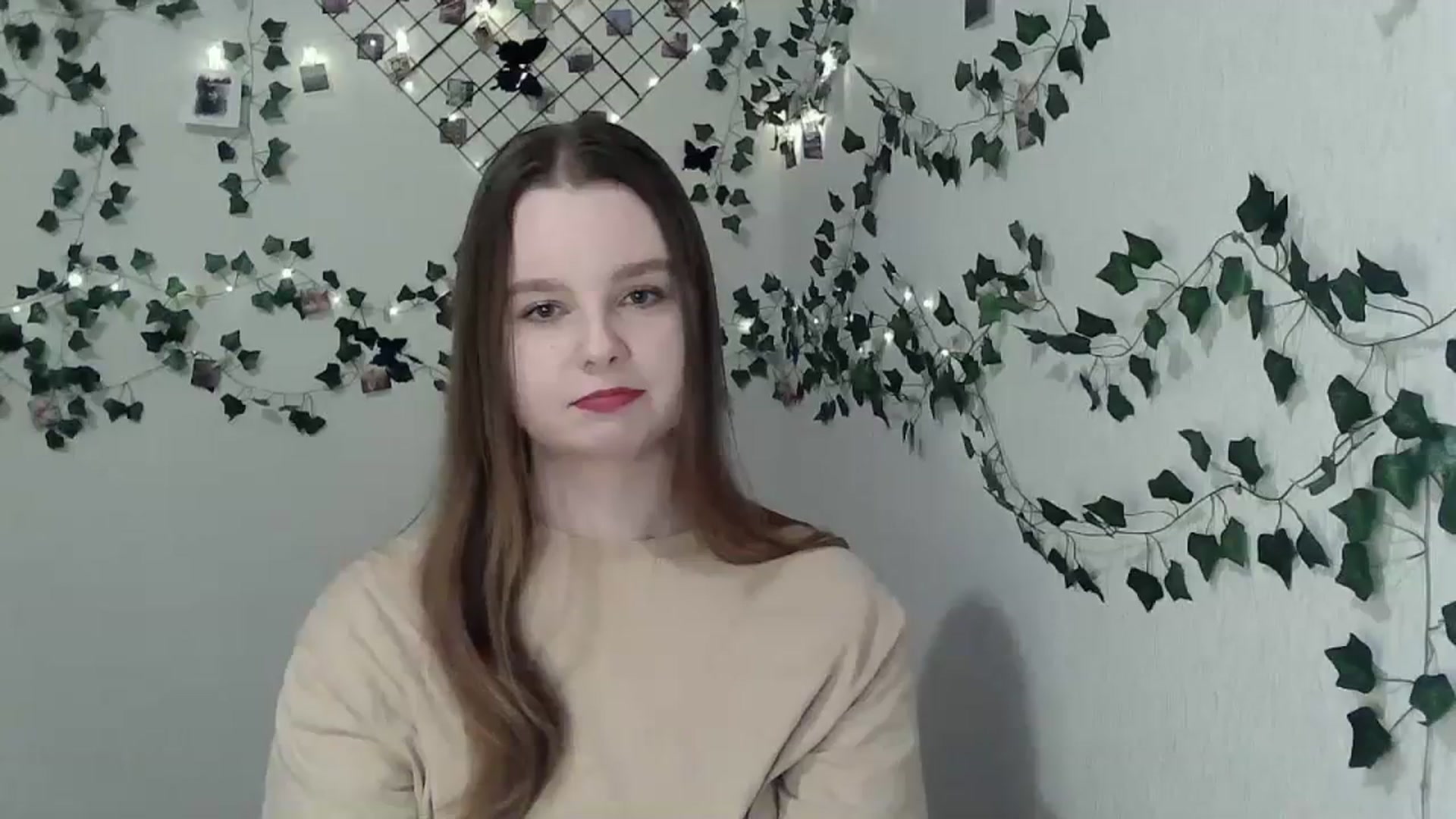 Gallery image thumbnail from New_Lina's myfreecams stream on, 04/13/2024, 18:46 image 13 of 20