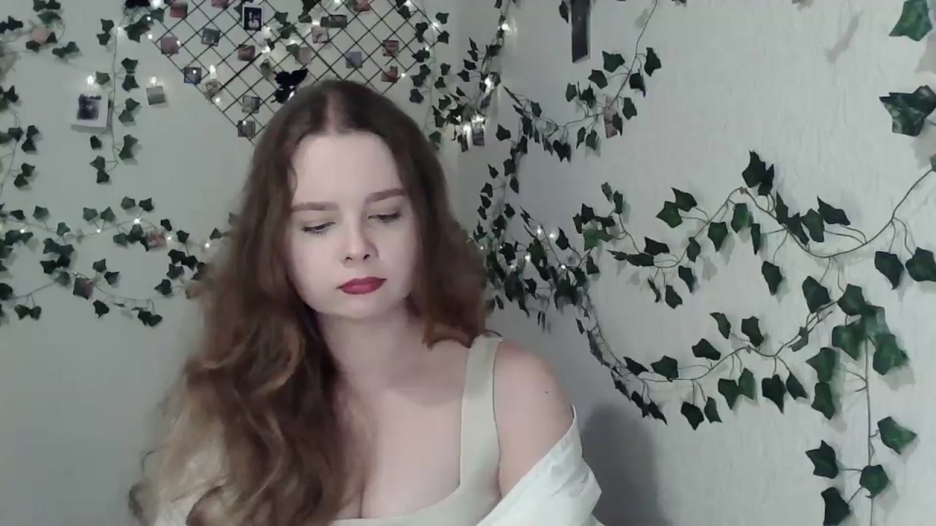 Gallery image thumbnail from New_Lina's myfreecams stream on, 05/07/2024, 17:48 image 19 of 20