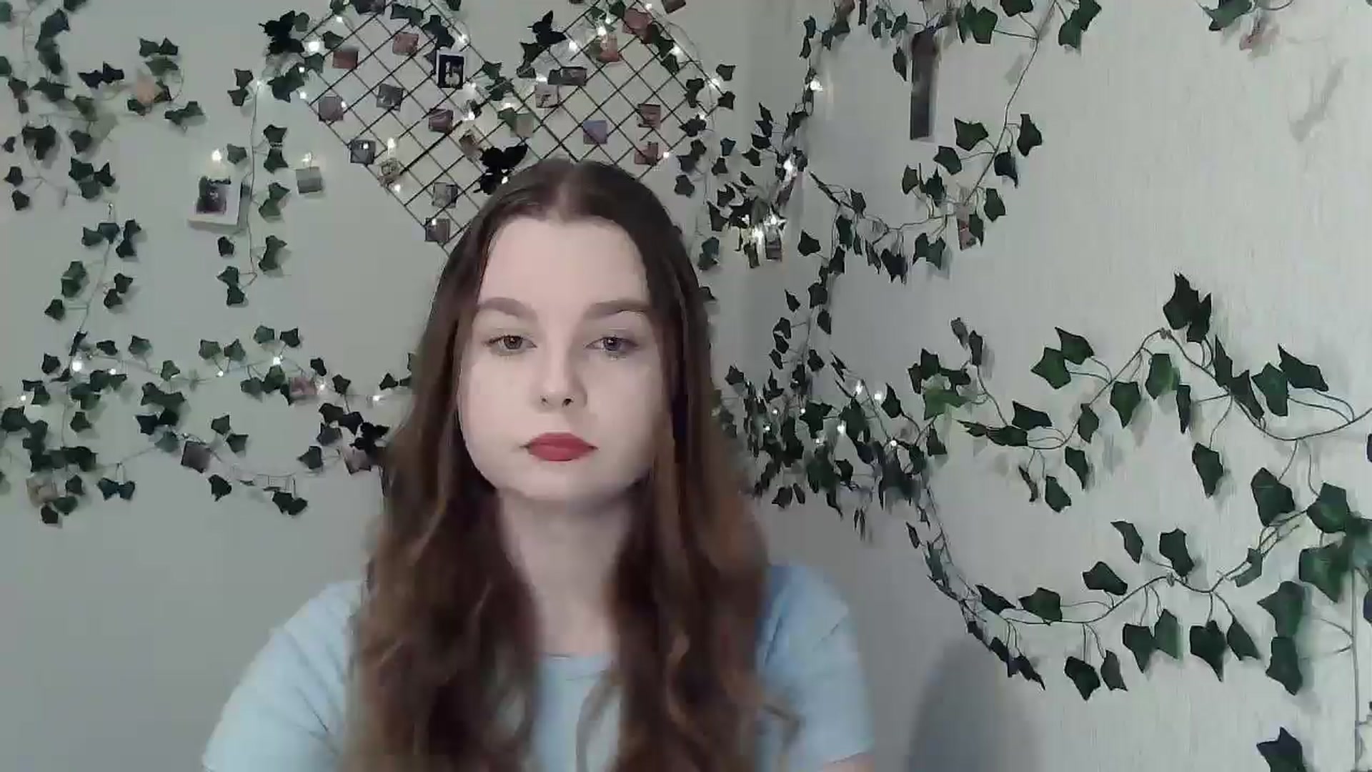 Gallery image thumbnail from New_Lina's myfreecams stream on, 05/14/2024, 16:53 image 1 of 20