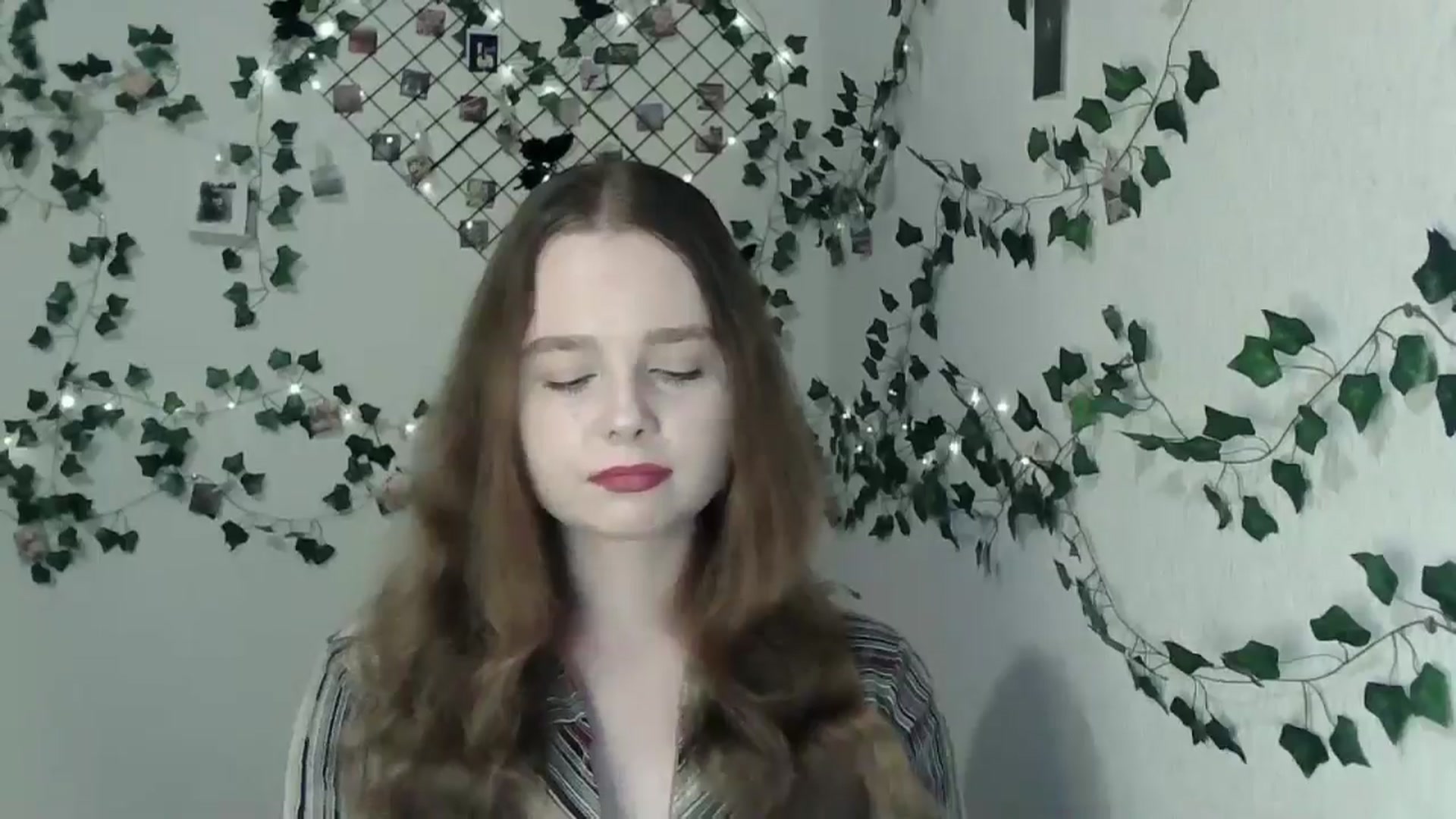 Gallery image thumbnail from New_Lina's myfreecams stream on, 05/30/2024, 19:08 image 2 of 20