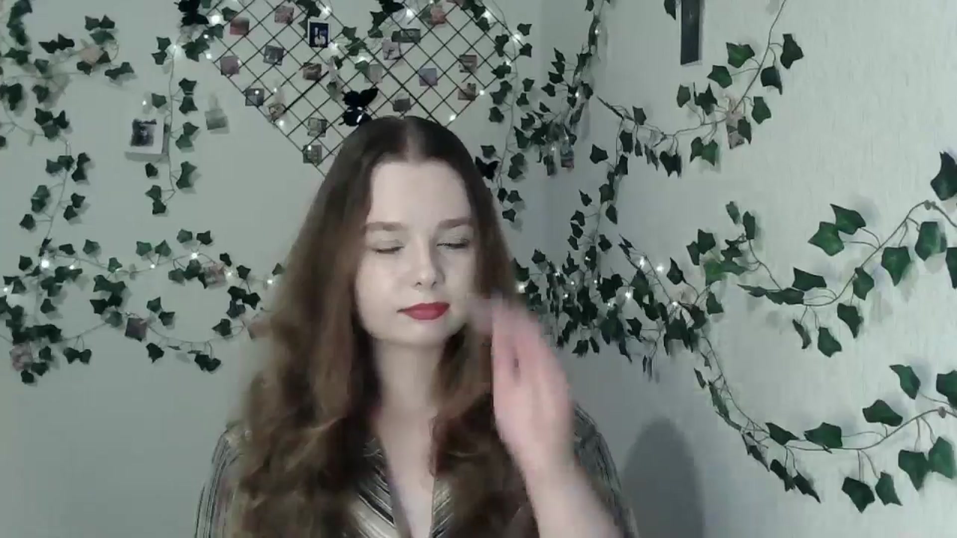 Gallery image thumbnail from New_Lina's myfreecams stream on, 05/30/2024, 19:08 image 18 of 20