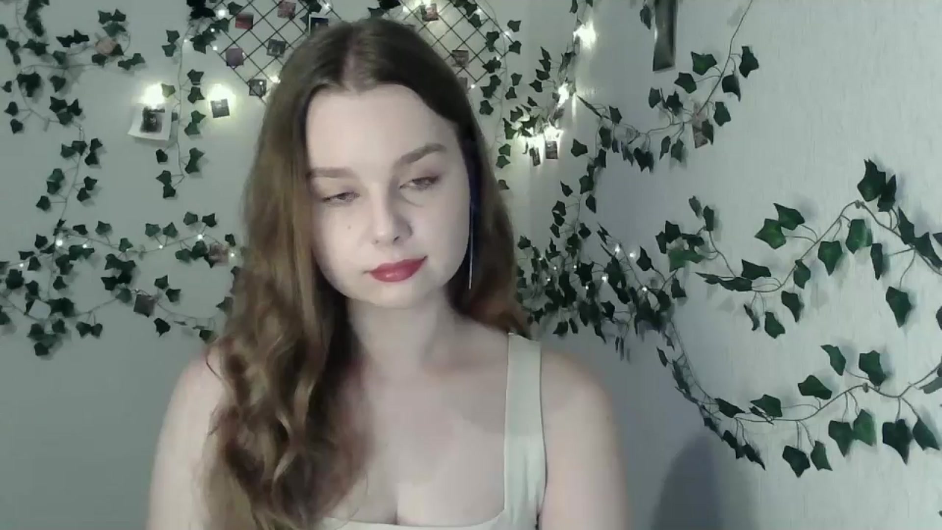 Gallery image thumbnail from New_Lina's myfreecams stream on, 06/15/2024, 18:37 image 19 of 20