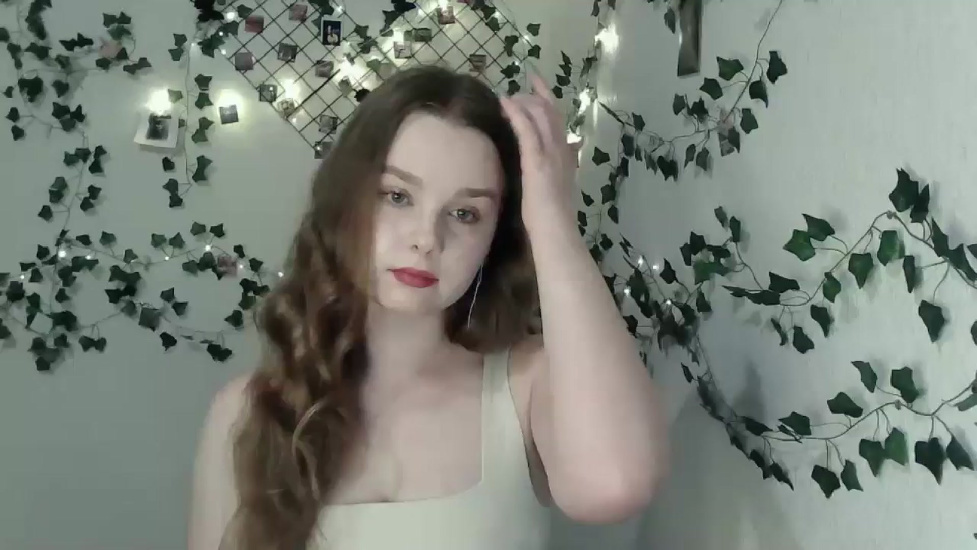 Gallery image thumbnail from New_Lina's myfreecams stream on, 06/15/2024, 18:37 image 1 of 20