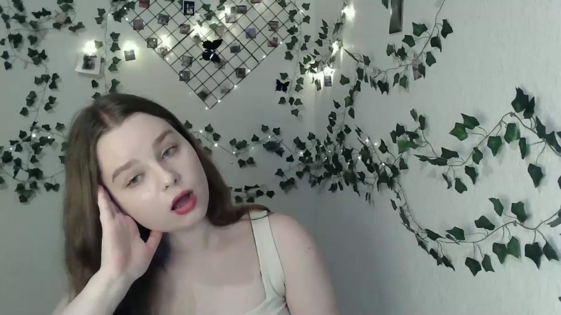 Gallery image thumbnail from New_Lina's myfreecams stream on, 06/15/2024, 19:56 image 17 of 20