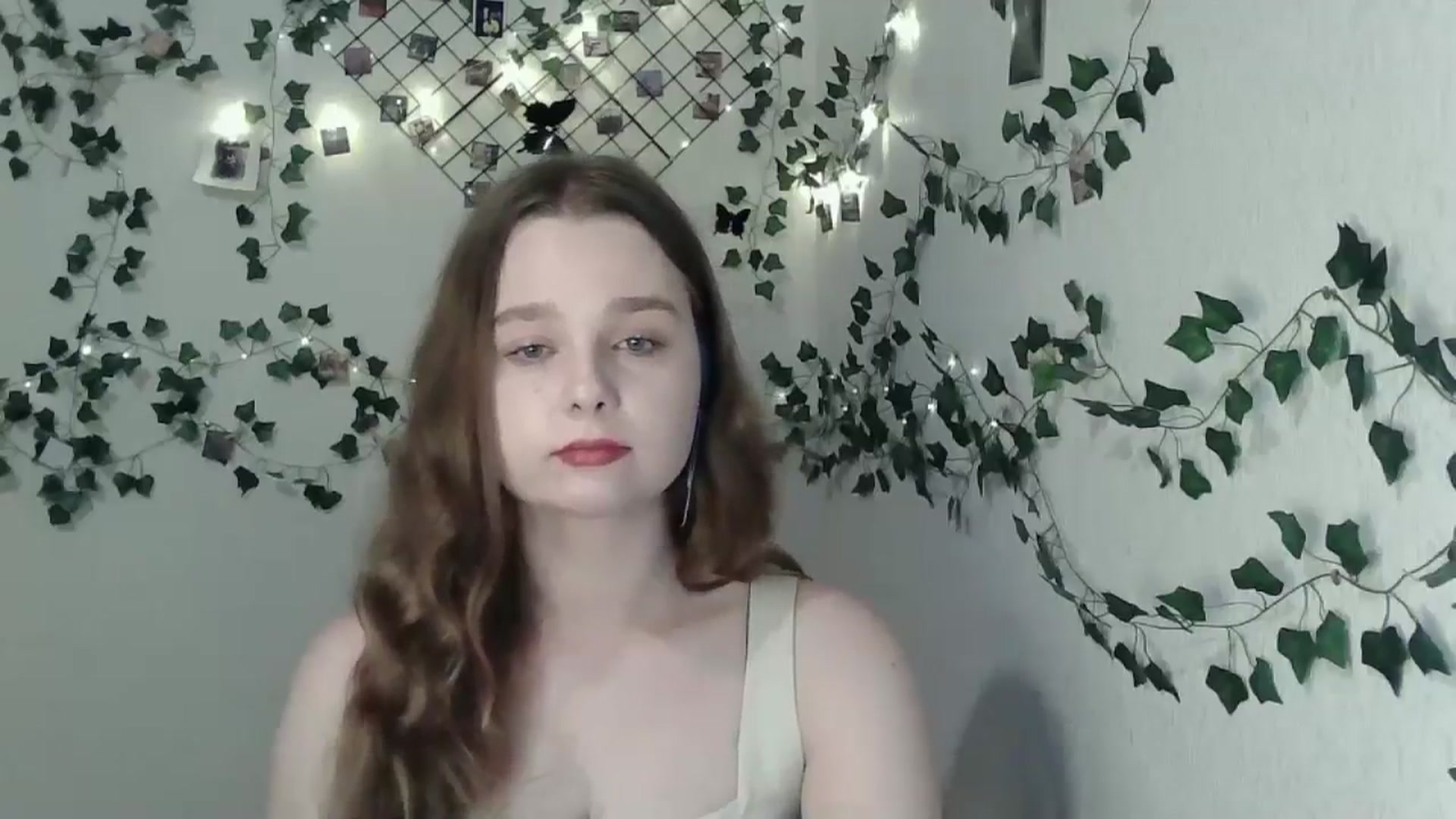 Gallery image thumbnail from New_Lina's myfreecams stream on, 06/15/2024, 19:56 image 16 of 20