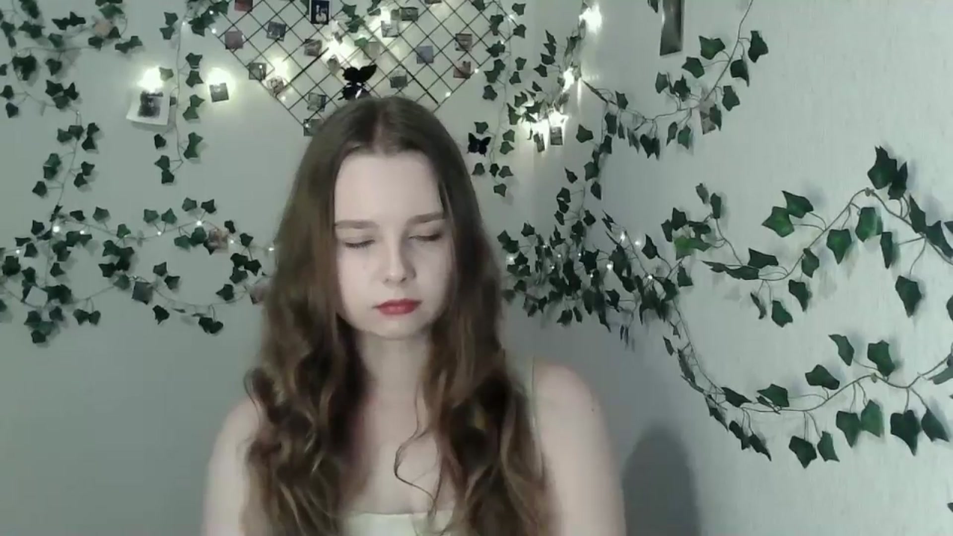 Gallery image thumbnail from New_Lina's myfreecams stream on, 06/15/2024, 19:56 image 3 of 20