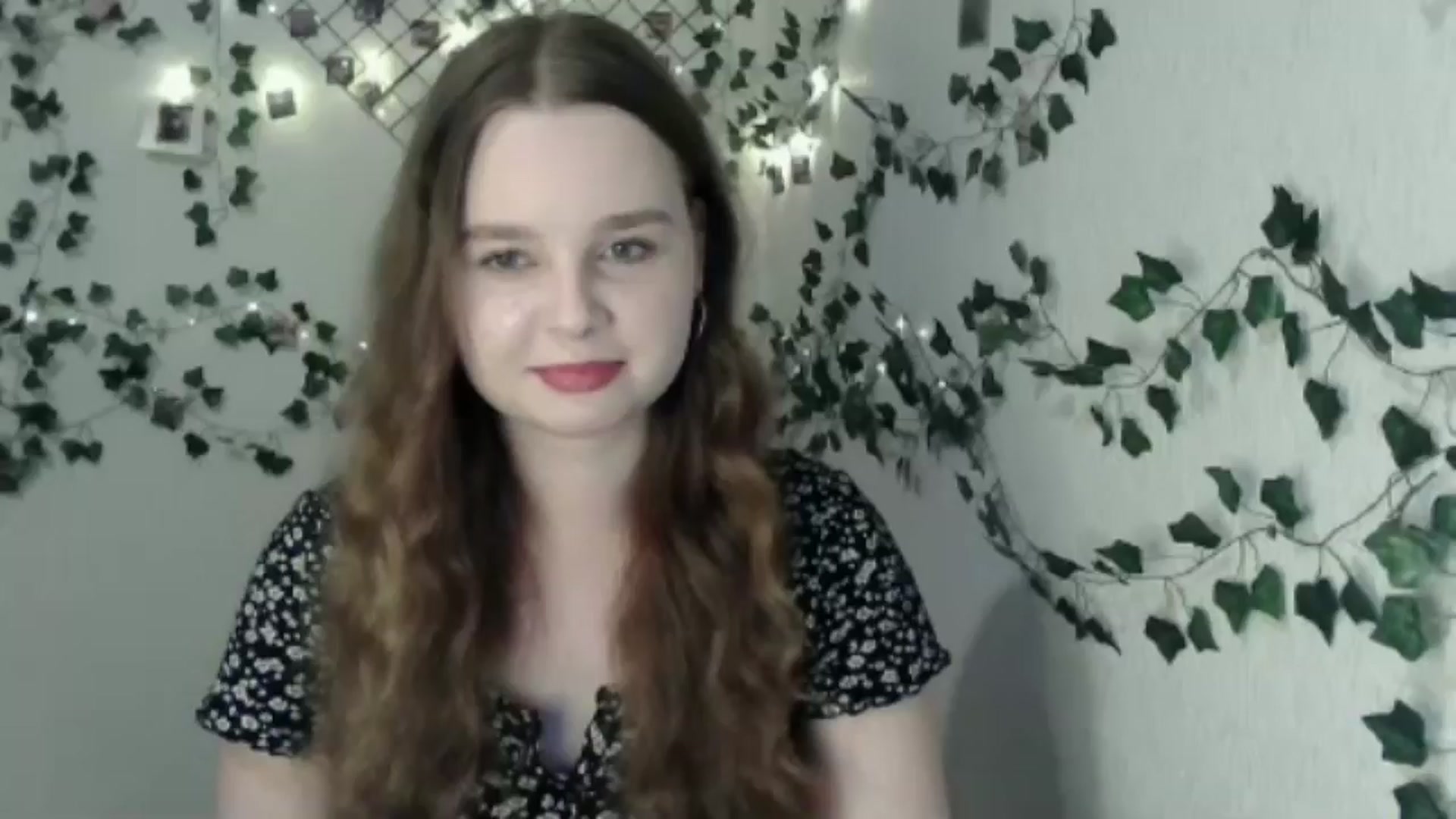 Gallery image thumbnail from New_Lina's myfreecams stream on, 06/21/2024, 20:04 image 2 of 20