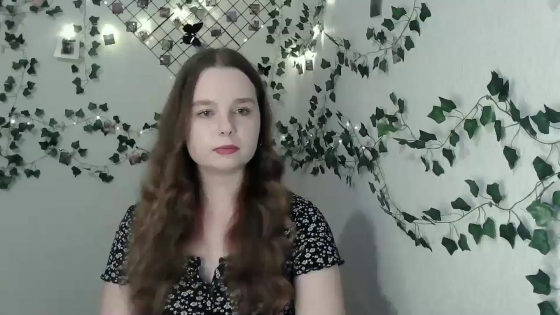 Gallery image thumbnail from New_Lina's myfreecams stream on, 06/21/2024, 20:04 image 17 of 20