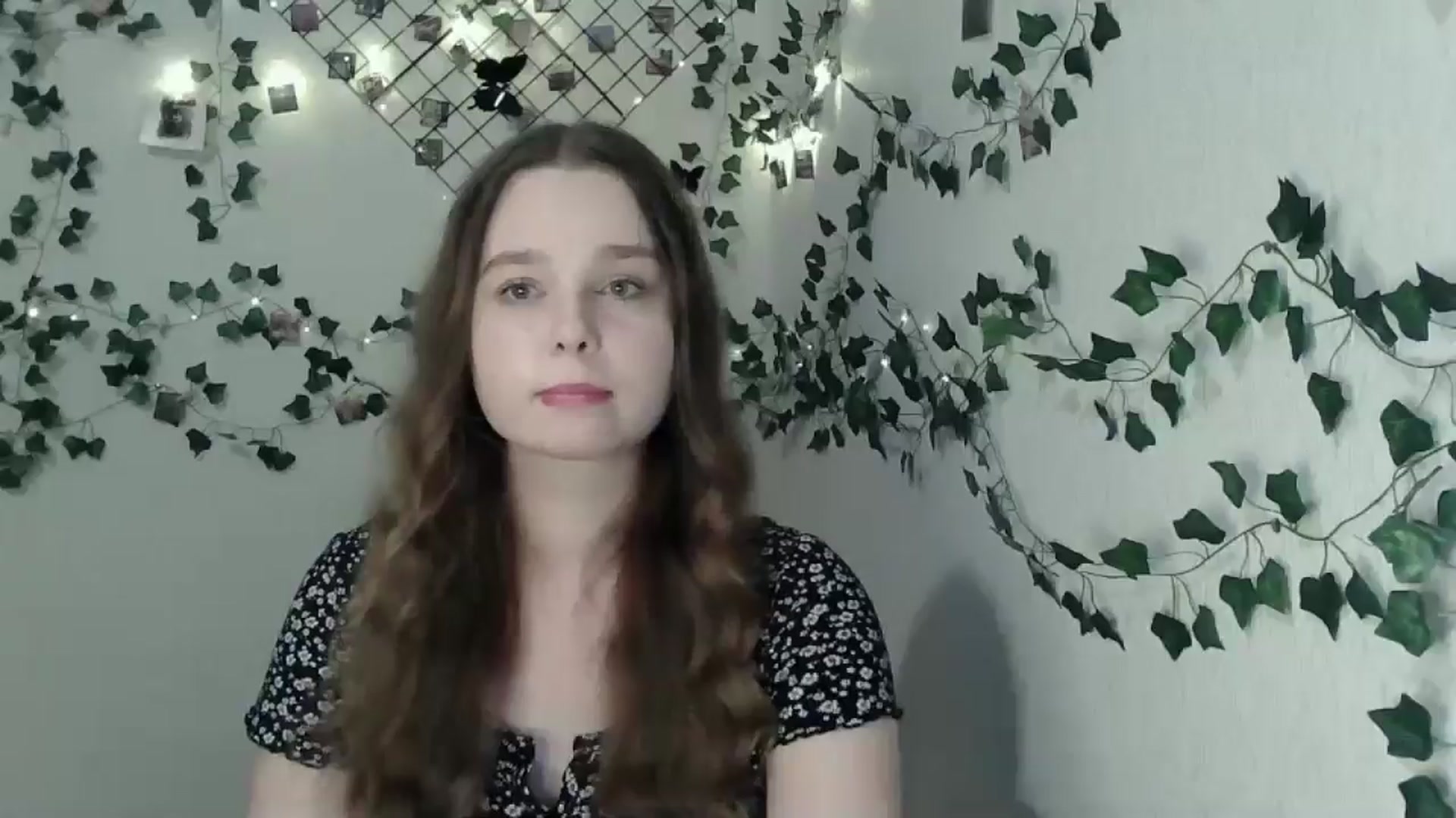 Gallery image thumbnail from New_Lina's myfreecams stream on, 06/21/2024, 21:06 image 6 of 20