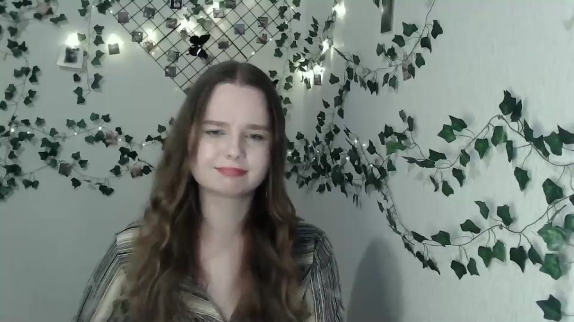 Gallery image thumbnail from New_Lina's myfreecams stream on, 06/22/2024, 22:20 image 20 of 20