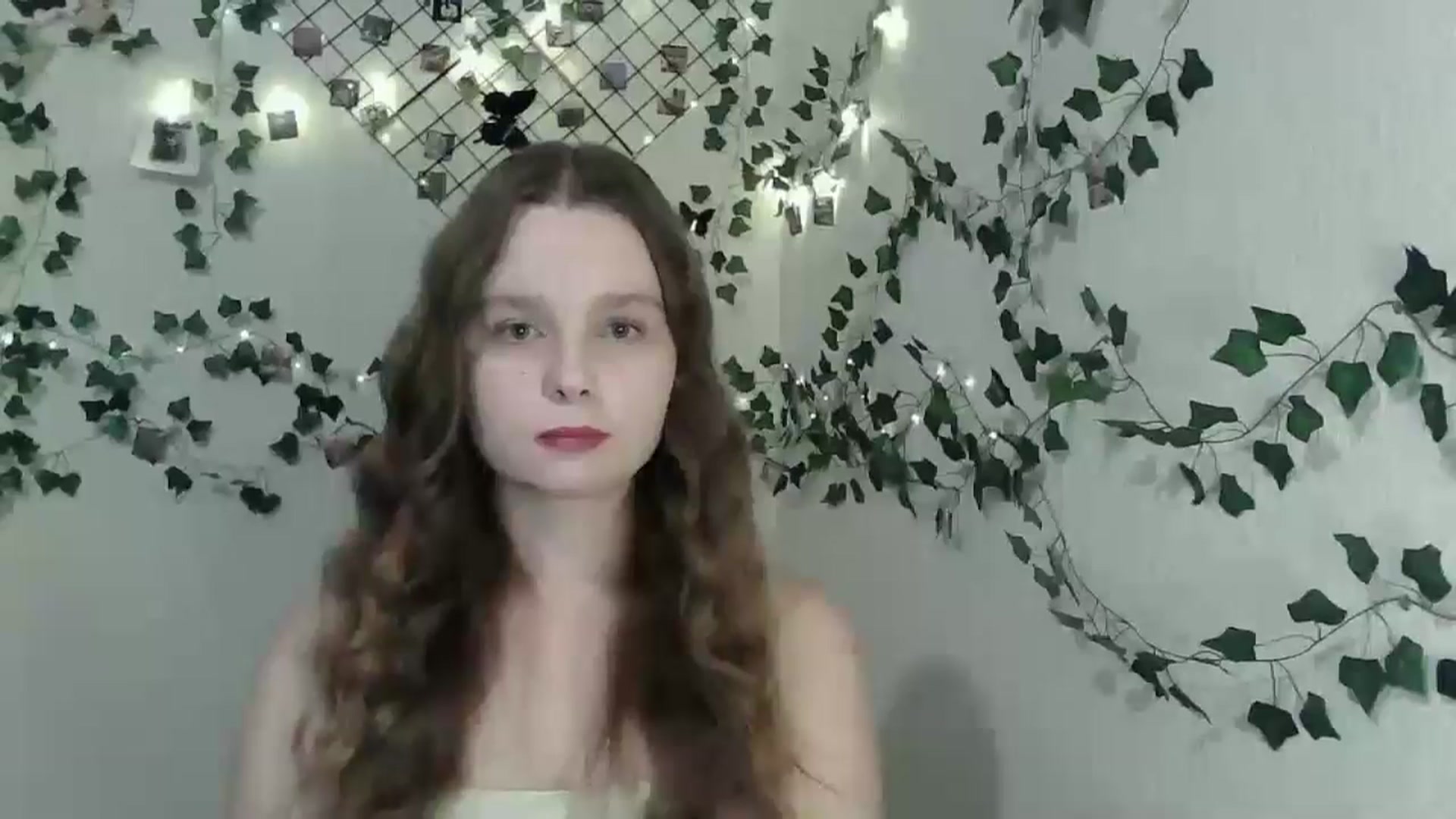 Gallery image thumbnail from New_Lina's myfreecams stream on, 08/11/2024, 17:26 image 16 of 20