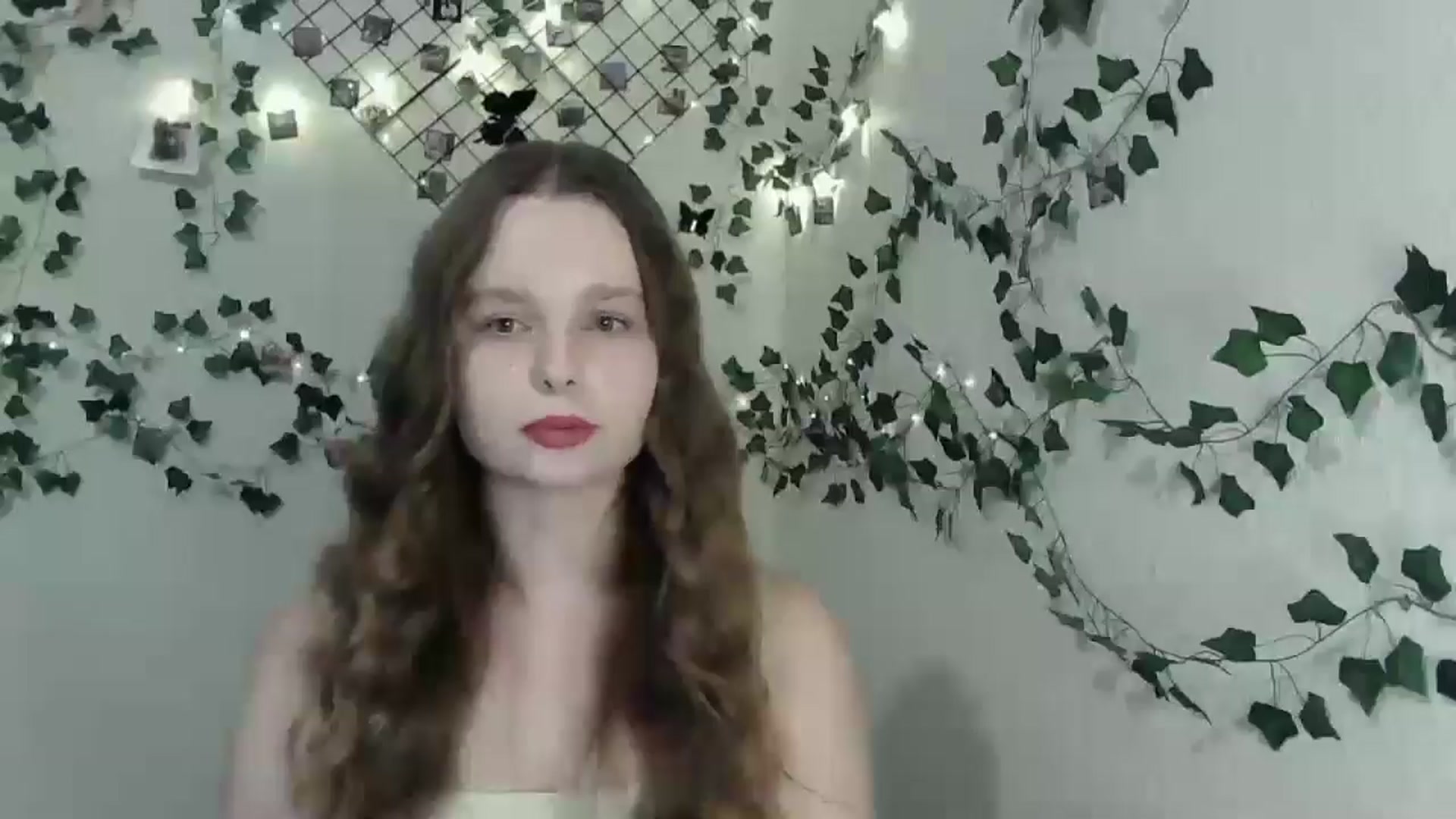 Gallery image thumbnail from New_Lina's myfreecams stream on, 08/11/2024, 17:26 image 17 of 20
