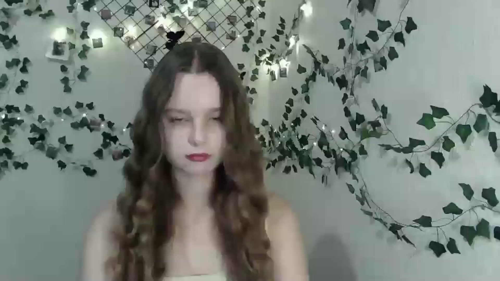 Gallery image thumbnail from New_Lina's myfreecams stream on, 08/11/2024, 18:02 image 11 of 20