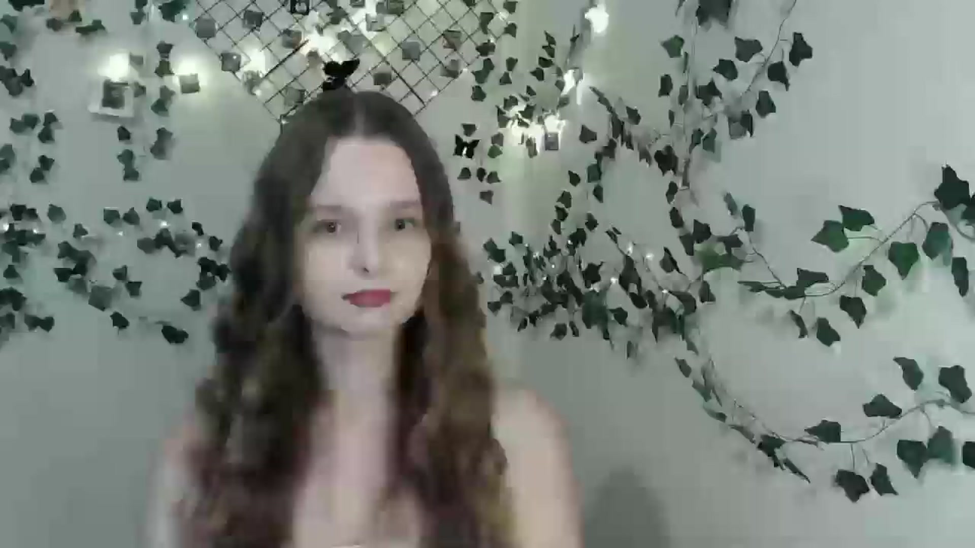 Gallery image thumbnail from New_Lina's myfreecams stream on, 08/11/2024, 18:02 image 5 of 20