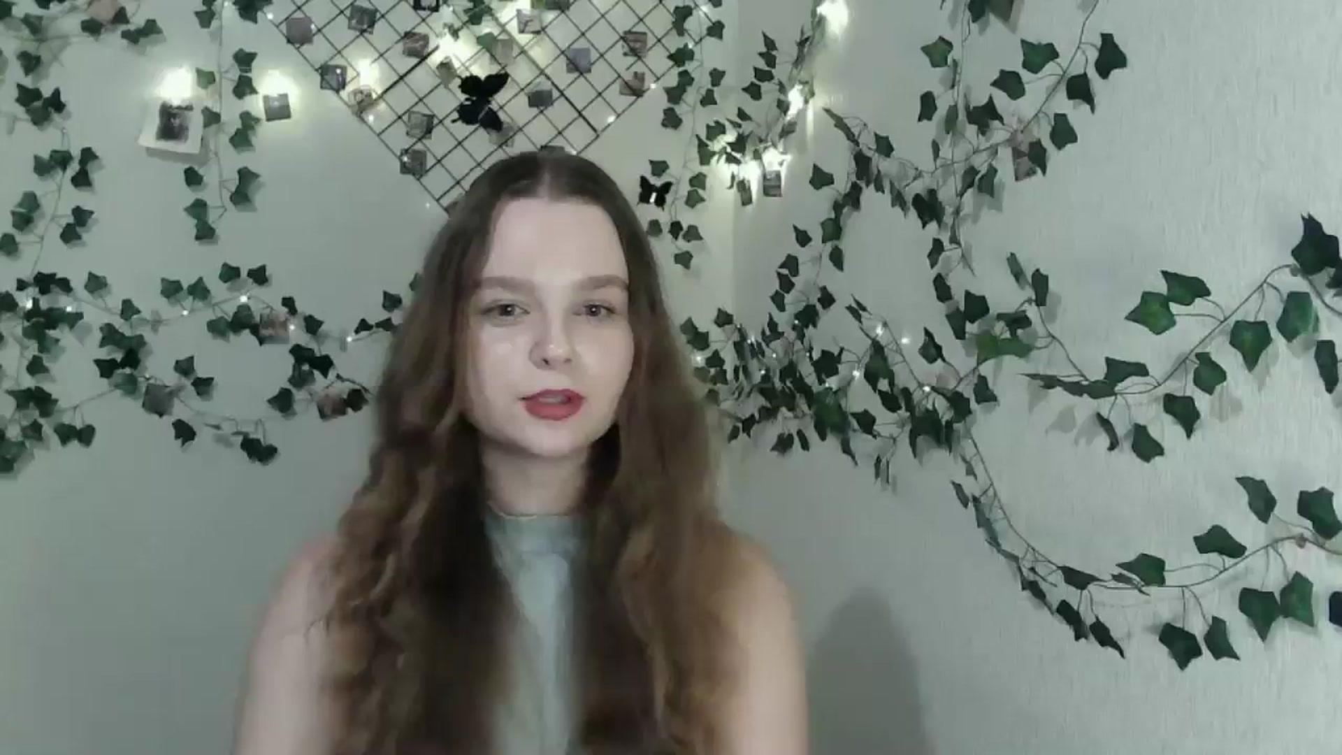 Gallery image thumbnail from New_Lina's myfreecams stream on, 08/12/2024, 21:10 image 10 of 20