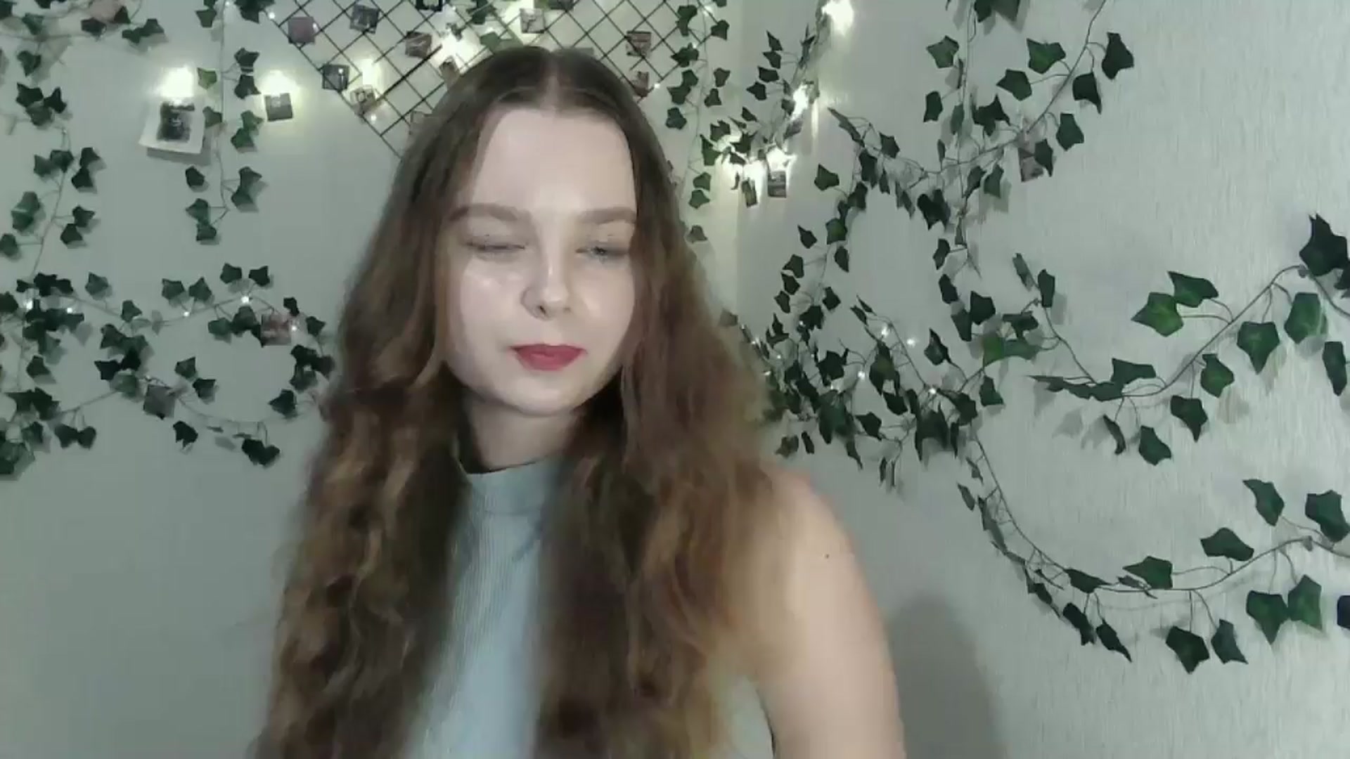 Gallery image thumbnail from New_Lina's myfreecams stream on, 08/12/2024, 21:10 image 12 of 20