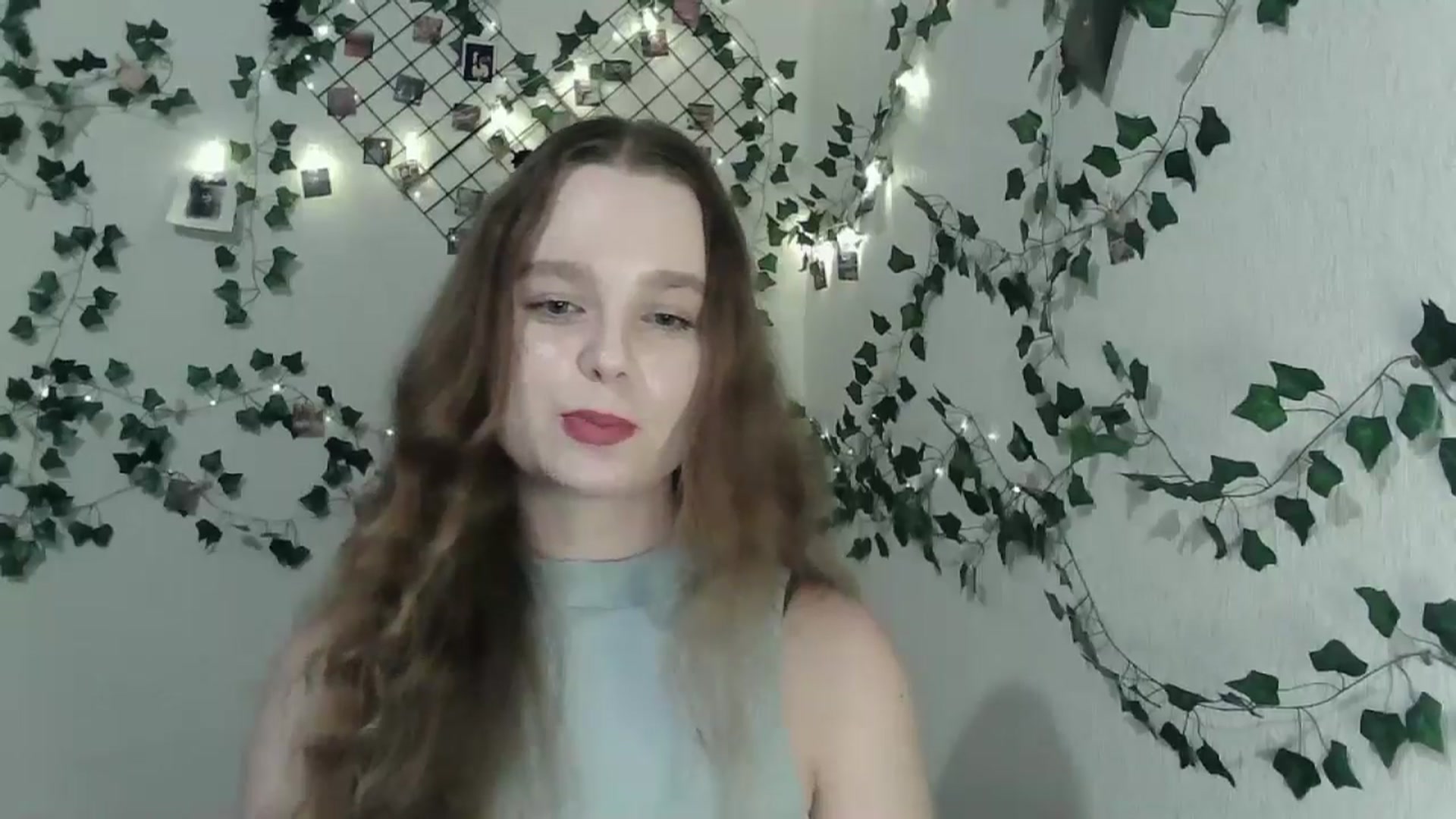 Gallery image thumbnail from New_Lina's myfreecams stream on, 08/12/2024, 21:10 image 19 of 20