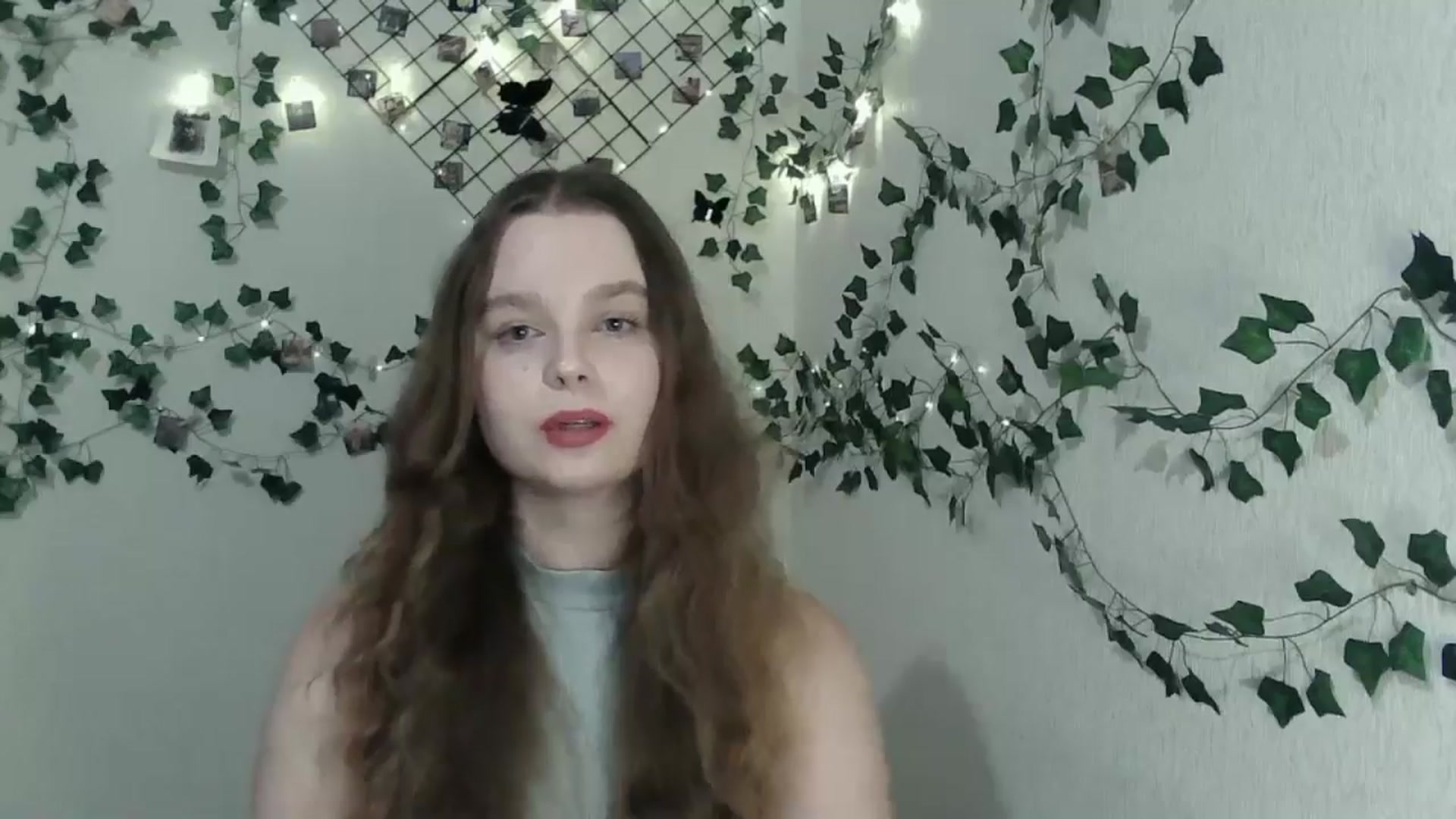 Gallery image thumbnail from New_Lina's myfreecams stream on, 08/12/2024, 21:10 image 6 of 20