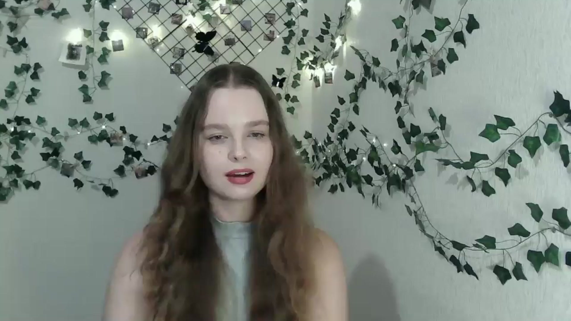 Gallery image thumbnail from New_Lina's myfreecams stream on, 08/12/2024, 21:10 image 4 of 20