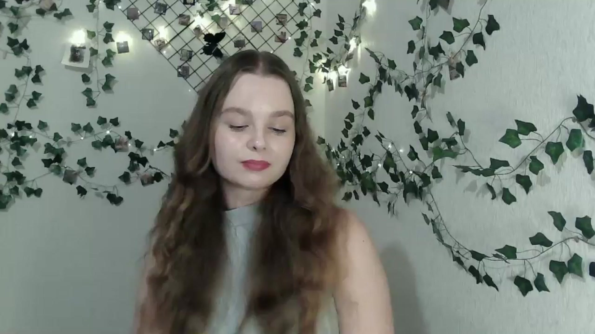 Gallery image thumbnail from New_Lina's myfreecams stream on, 08/12/2024, 21:10 image 14 of 20