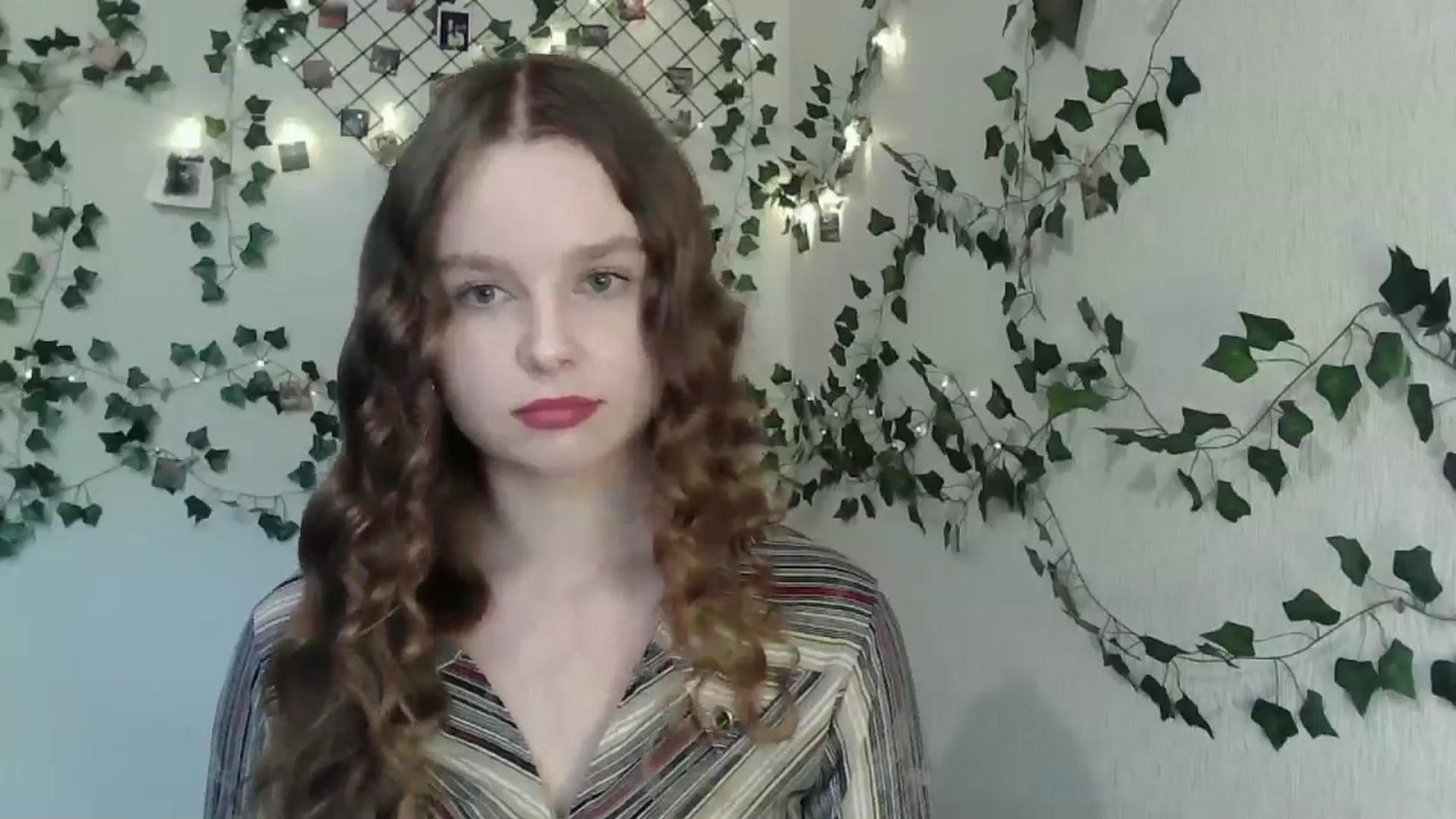 Gallery image thumbnail from New_Lina's myfreecams stream on, 08/14/2024, 10:33 image 8 of 20