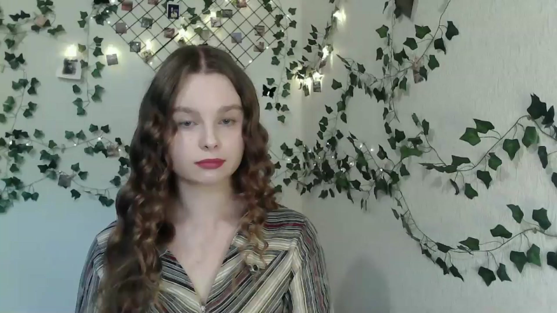 Gallery image thumbnail from New_Lina's myfreecams stream on, 08/14/2024, 10:33 image 1 of 20