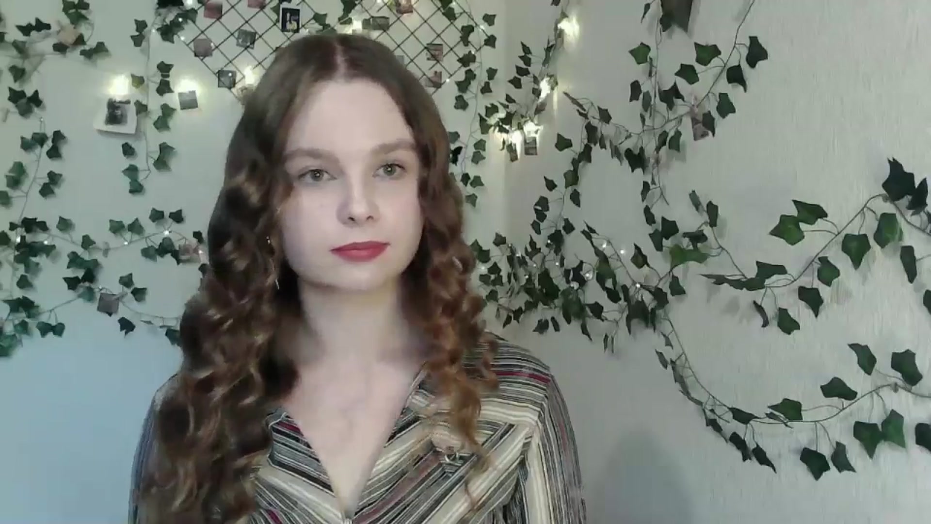 Gallery image thumbnail from New_Lina's myfreecams stream on, 08/14/2024, 10:33 image 15 of 20