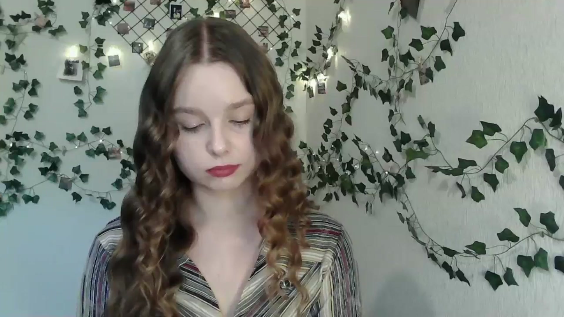 Gallery image thumbnail from New_Lina's myfreecams stream on, 08/14/2024, 10:33 image 20 of 20