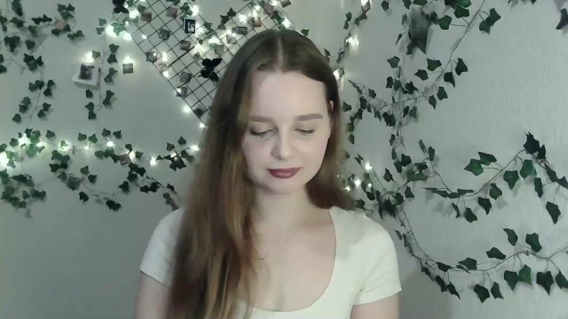 Gallery image thumbnail from New_Lina's myfreecams stream on, 01/28/2025, 22:37 image 19 of 20