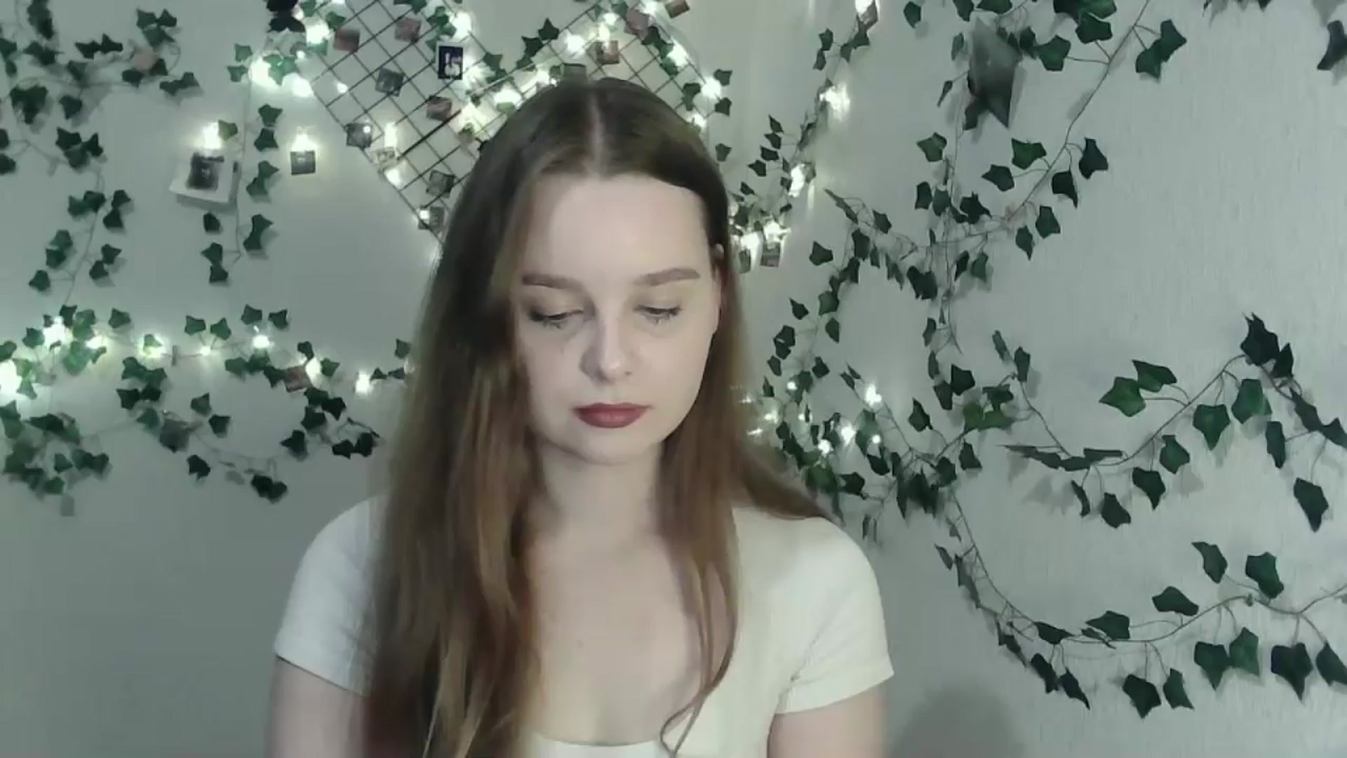 Gallery image thumbnail from New_Lina's myfreecams stream on, 01/28/2025, 22:37 image 1 of 20