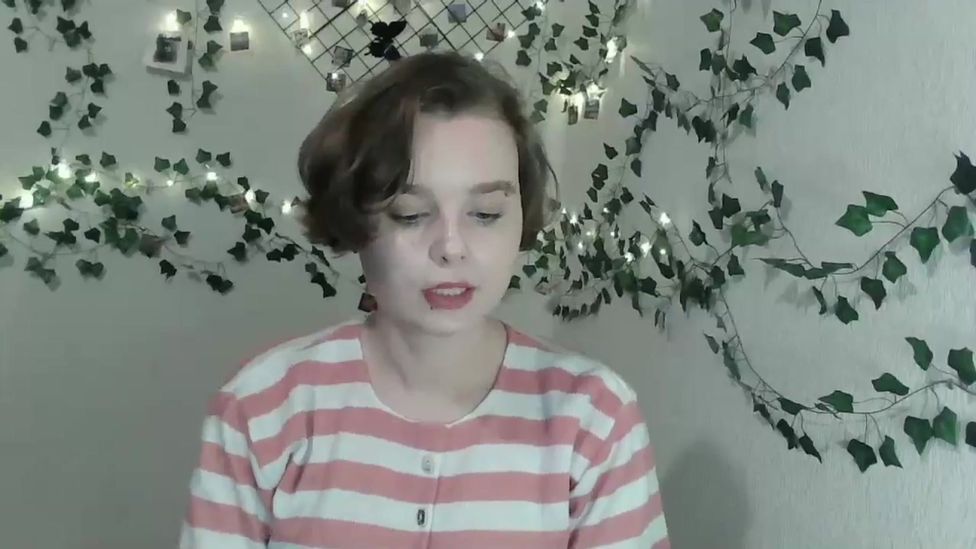 Gallery image thumbnail from New_Lina's myfreecams stream on, 03/20/2025, 21:31 image 18 of 20