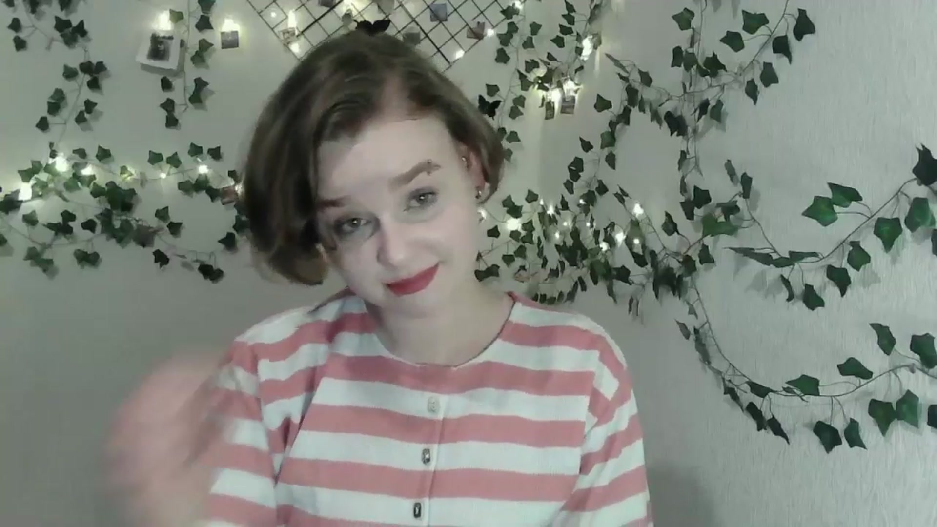 Gallery image thumbnail from New_Lina's myfreecams stream on, 03/20/2025, 21:31 image 6 of 20