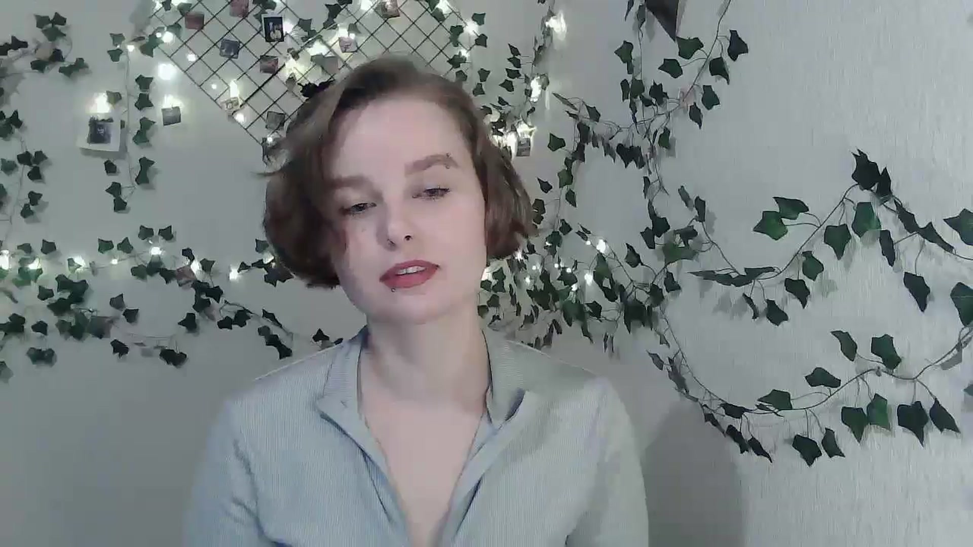 Gallery image thumbnail from New_Lina's myfreecams stream on, 04/17/2025, 20:59 image 5 of 20