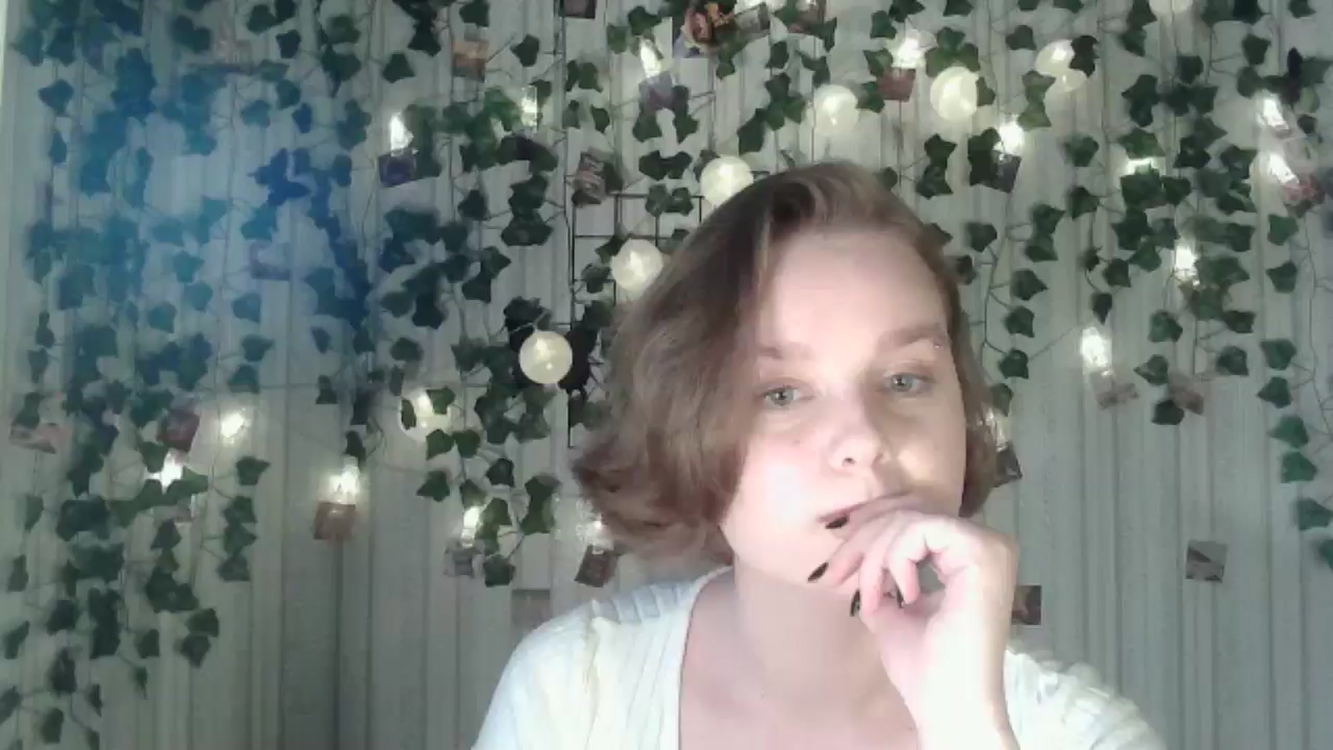 Gallery image thumbnail from New_Lina's myfreecams stream on, 06/29/2025, 18:20 image 12 of 20