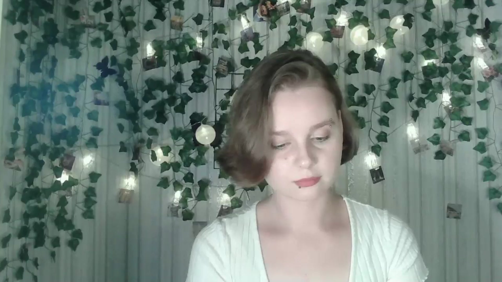 Gallery image thumbnail from New_Lina's myfreecams stream on, 06/29/2025, 18:20 image 7 of 20