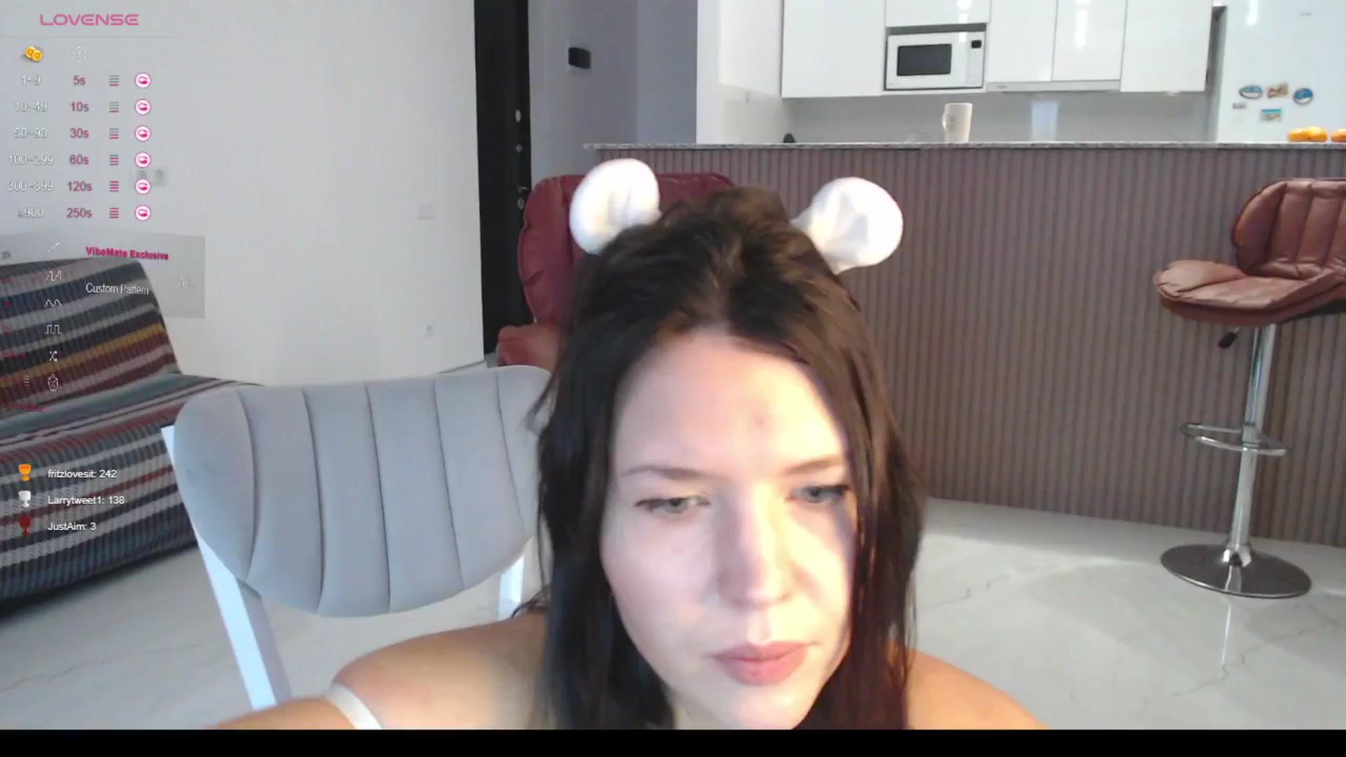 Gallery image thumbnail from New_Natasha's myfreecams stream on, 01/01/2026, 10:56 image 14 of 20