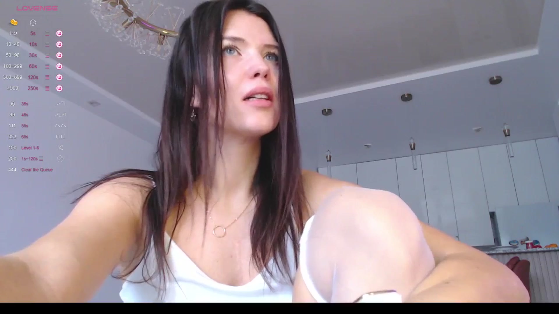 Gallery image thumbnail from New_Natasha's myfreecams stream on, 01/04/2026, 12:45 image 11 of 20