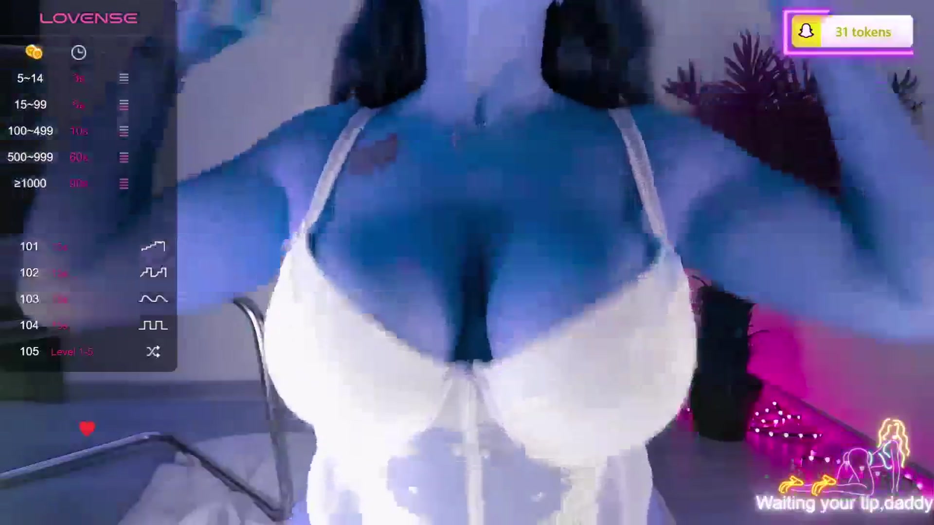 Gallery image thumbnail from Neytirii's myfreecams stream on, 08/23/2023, 21:09 image 4 of 20