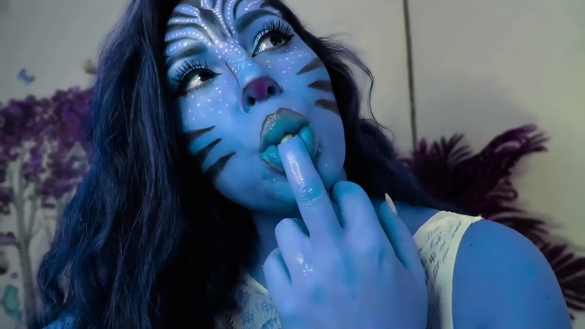 Gallery image thumbnail from Neytirii's myfreecams stream on, 12/07/2023, 24:00 image 18 of 20