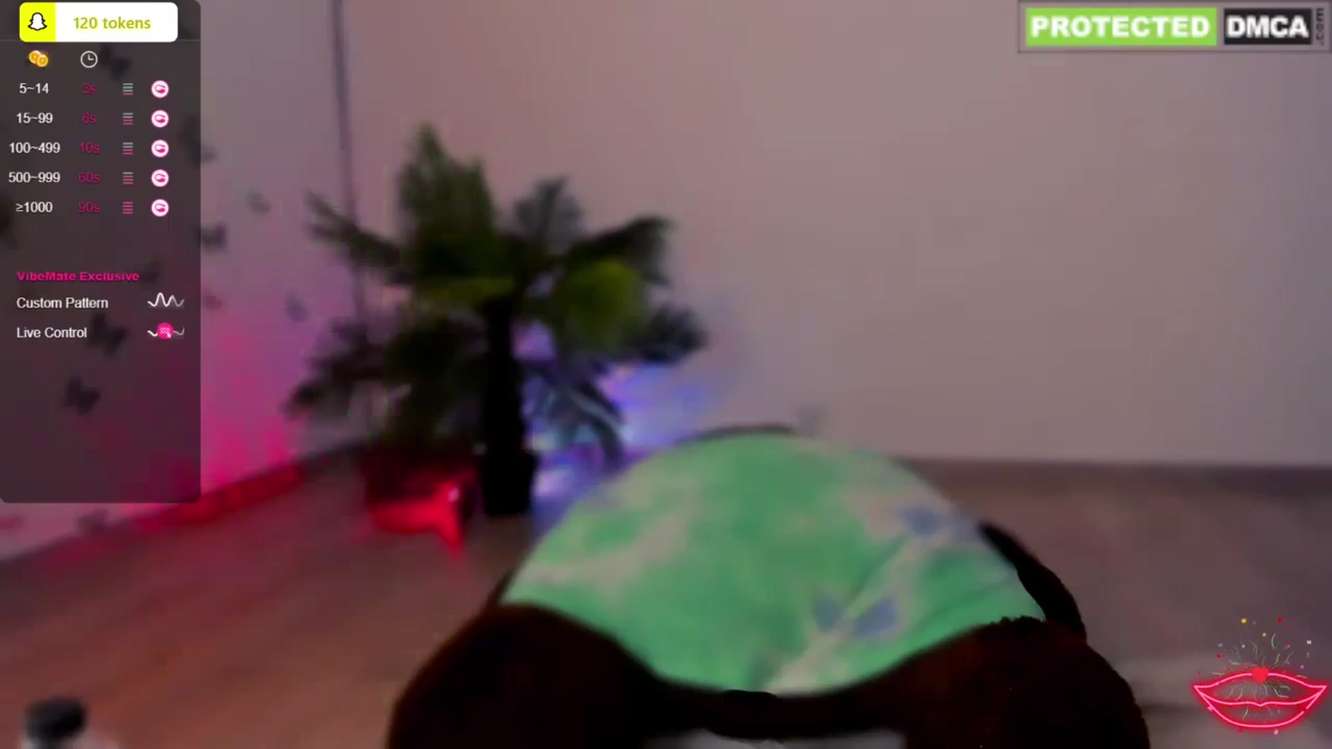 Gallery image thumbnail from Neytirii's myfreecams stream on, 01/25/2024, 14:22 image 18 of 20