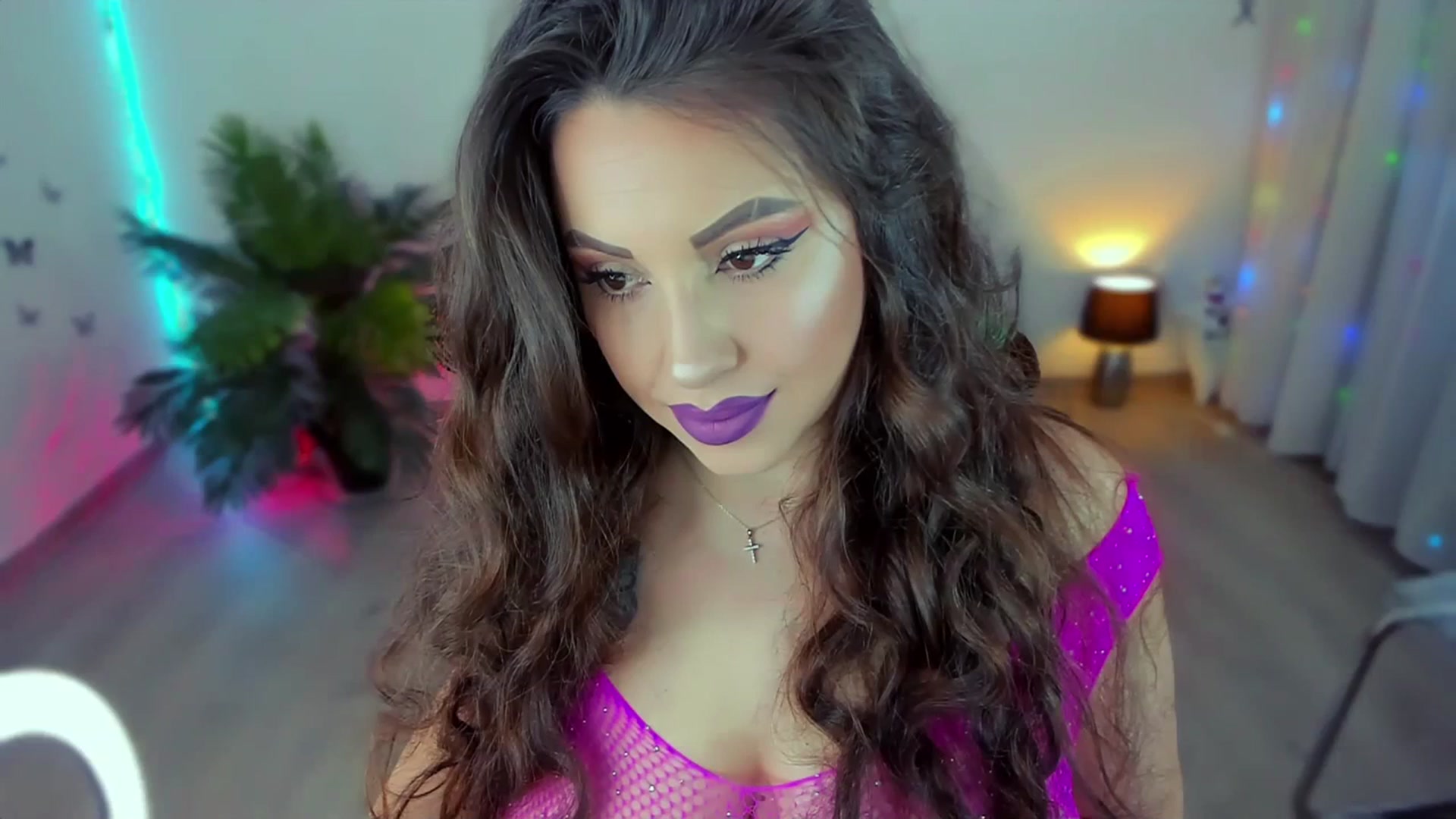 Gallery image thumbnail from Neytirii's myfreecams stream on, 02/22/2024, 10:46 image 1 of 20