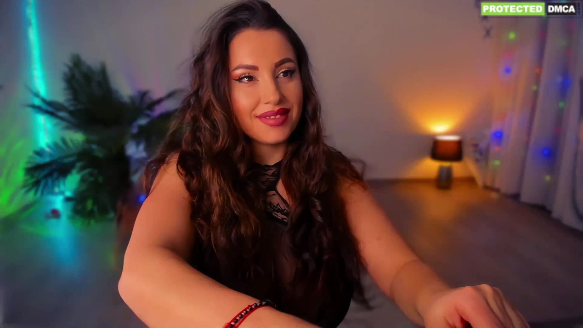 Gallery image thumbnail from Neytirii's myfreecams stream on, 03/07/2024, 23:13 image 19 of 20