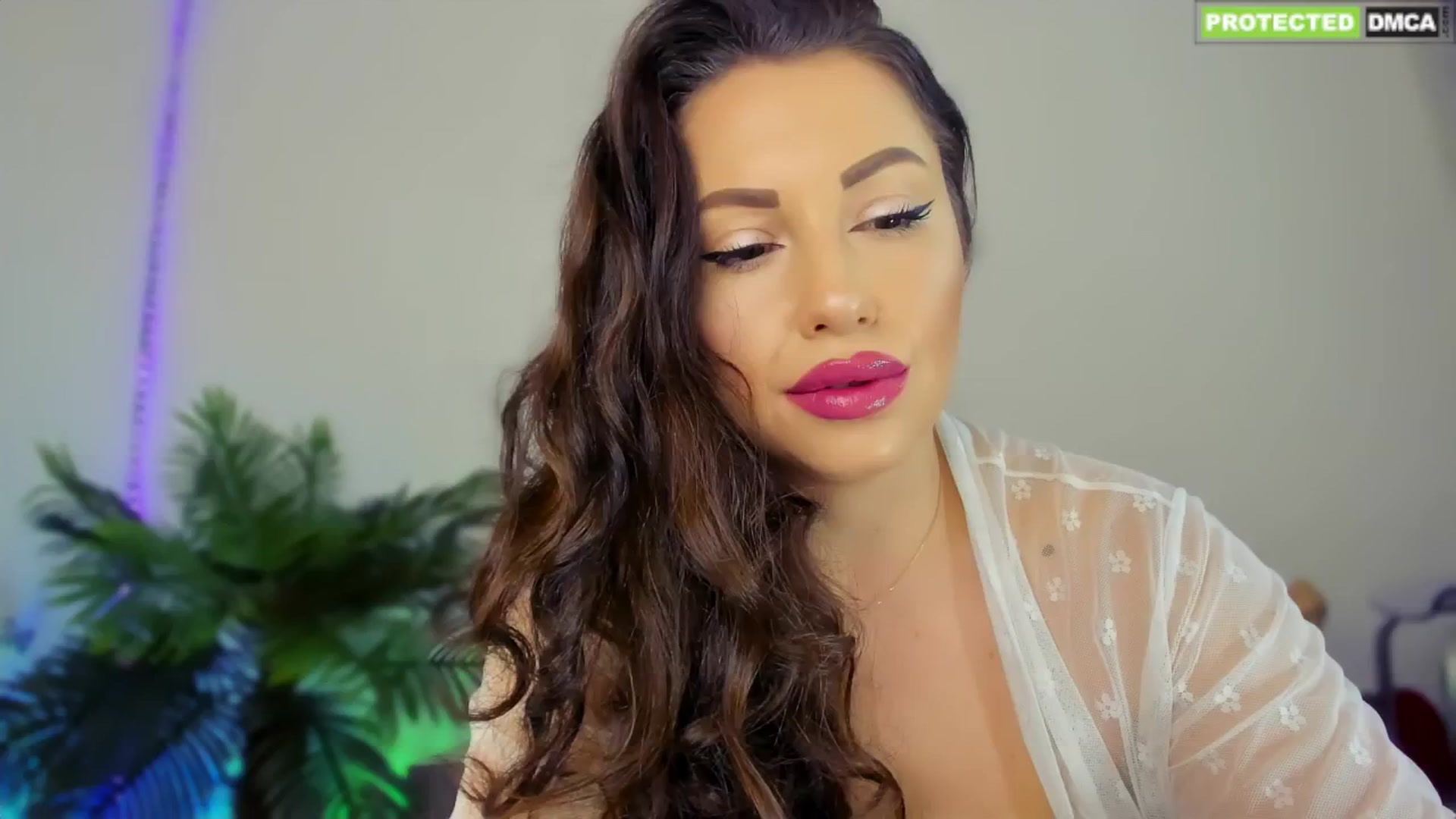 Gallery image thumbnail from Neytirii's myfreecams stream on, 08/26/2024, 07:35 image 14 of 20