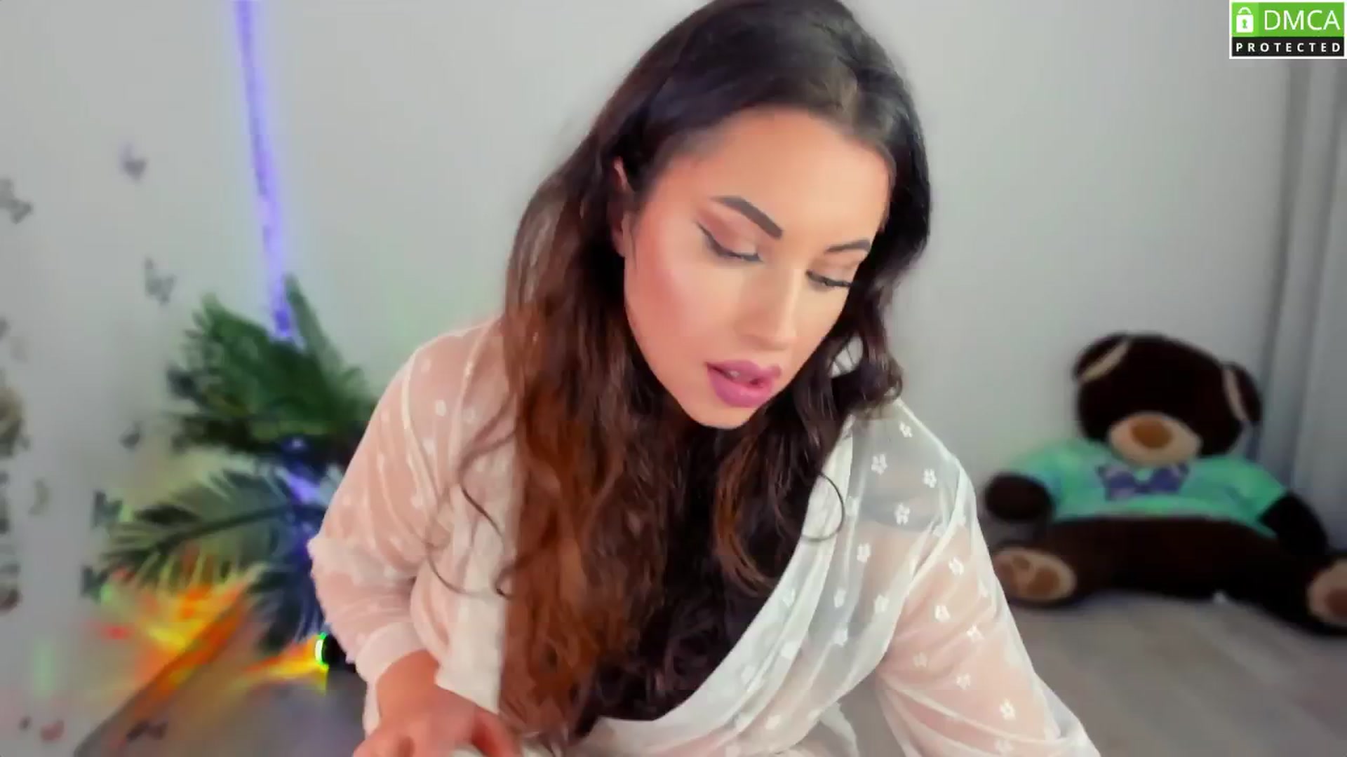 Gallery image thumbnail from Neytirii's myfreecams stream on, 10/21/2024, 10:30 image 4 of 20