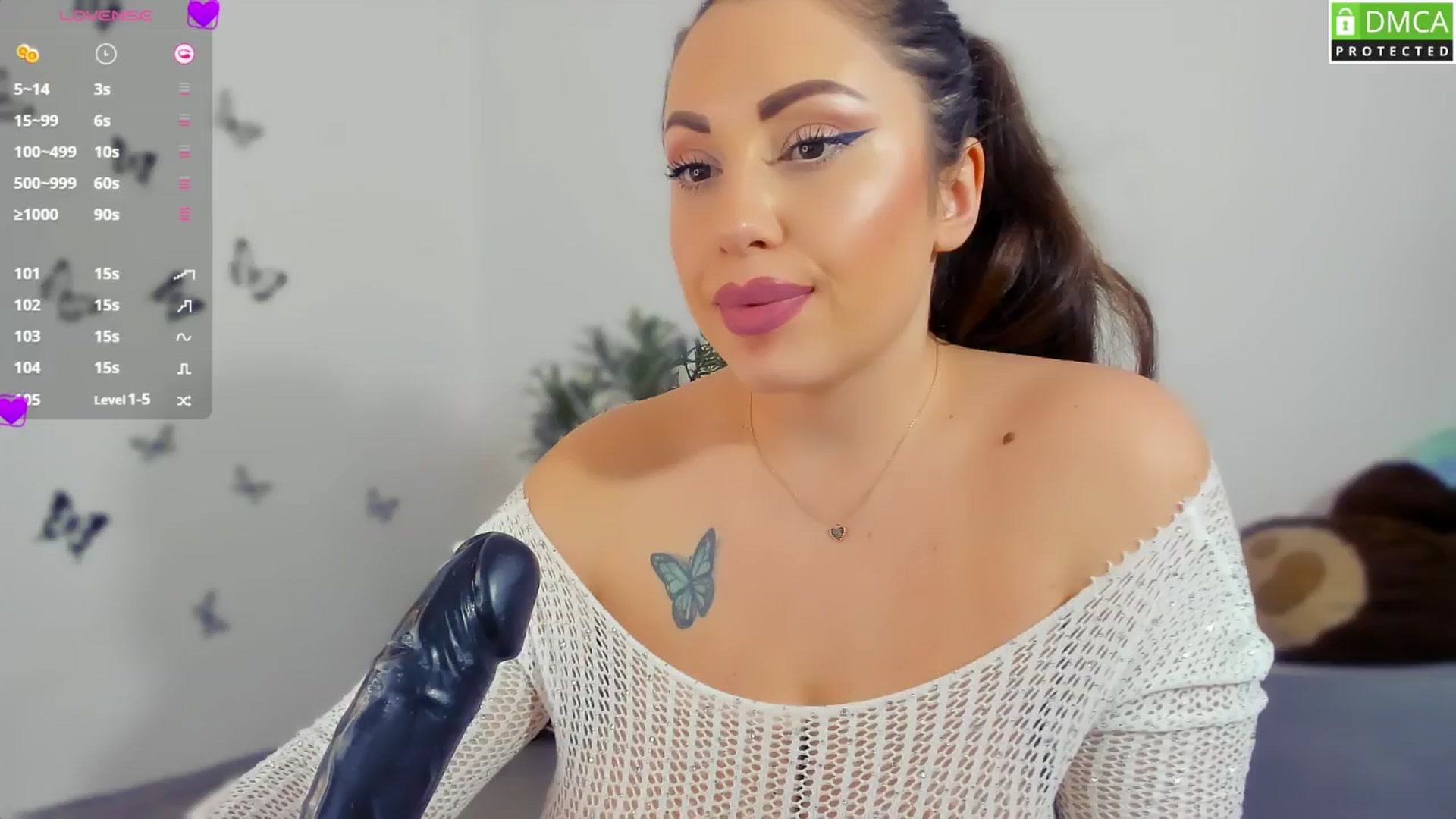 Gallery image thumbnail from Neytirii's myfreecams stream on, 01/28/2025, 11:15 image 16 of 20