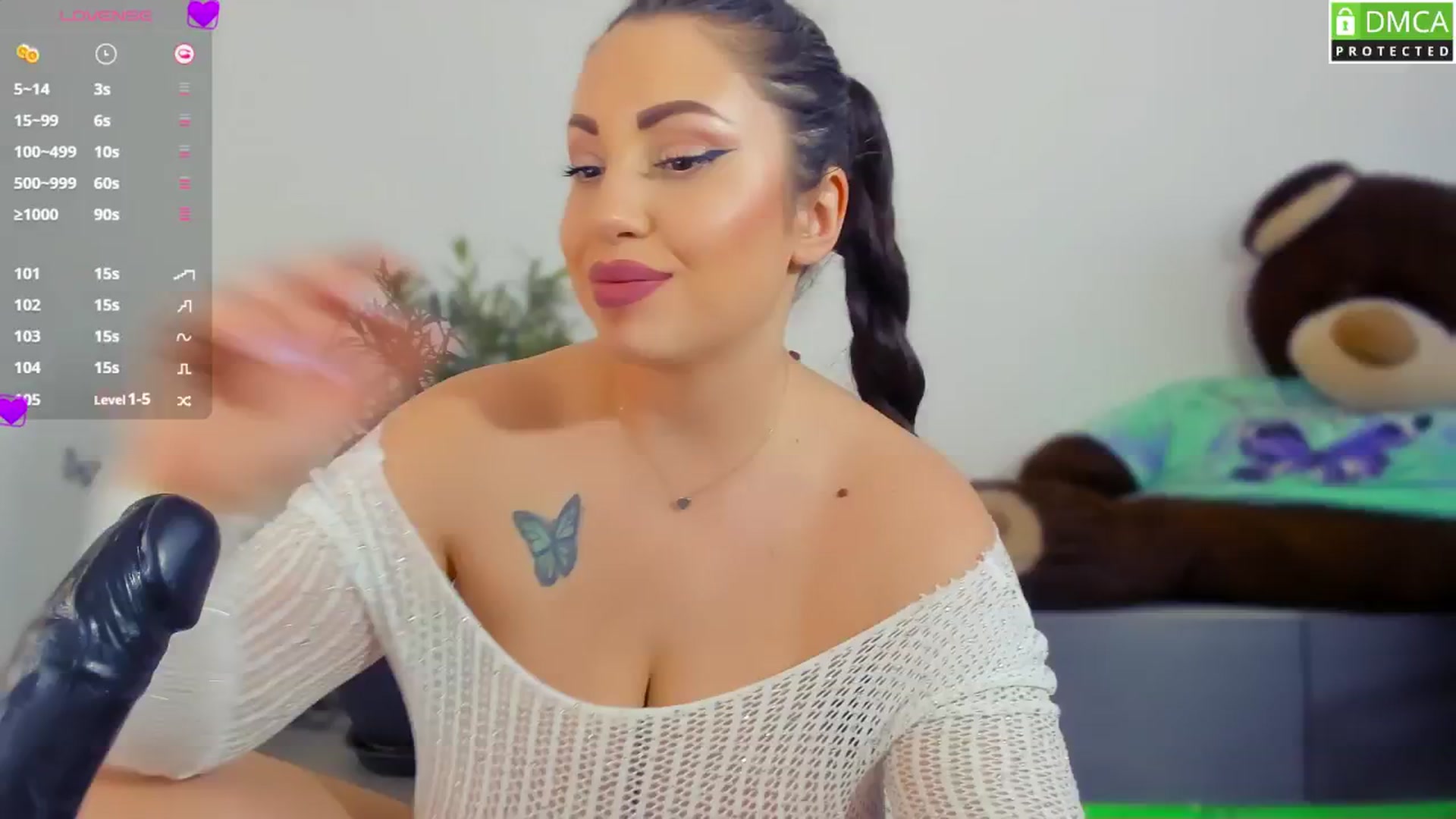 Gallery image thumbnail from Neytirii's myfreecams stream on, 01/28/2025, 11:15 image 18 of 20